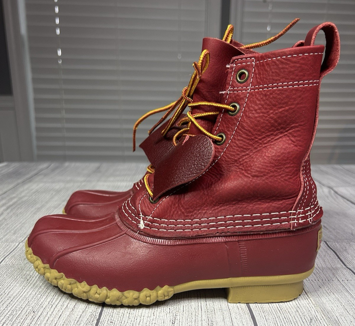 LL Bean Womens Limited Edition Red Leather Duck Boots Size 6 M USA Maine