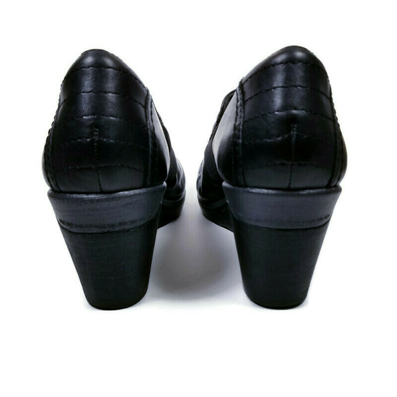 Earth Starling Womens Sz 9B Black Leather 2.75 in Wedge Heel Shoes Clogs