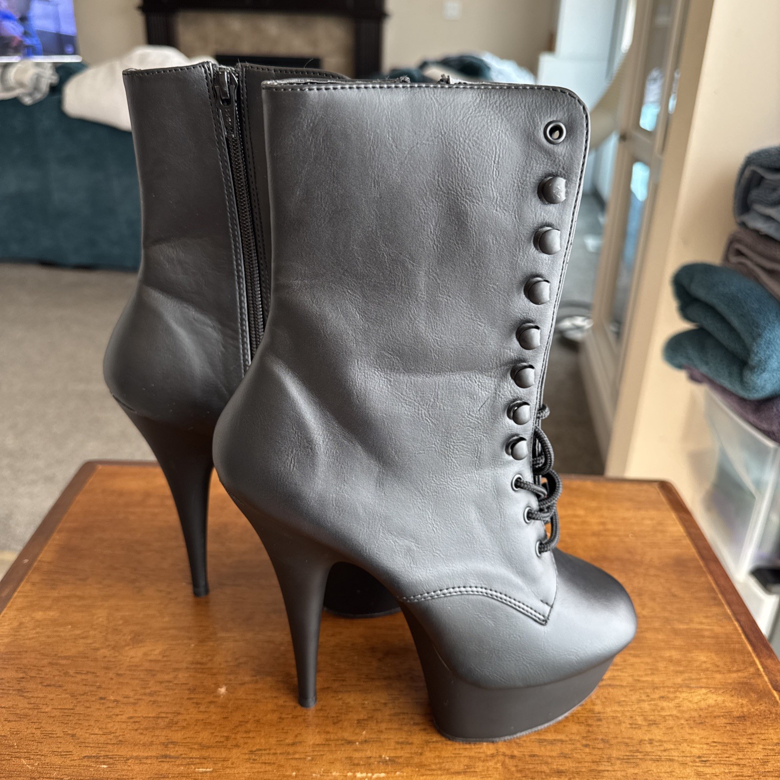 Pleasure Delight 1020 6” Heel Leather Lace-Up Front Ankle Boots Adult Women SZ 8