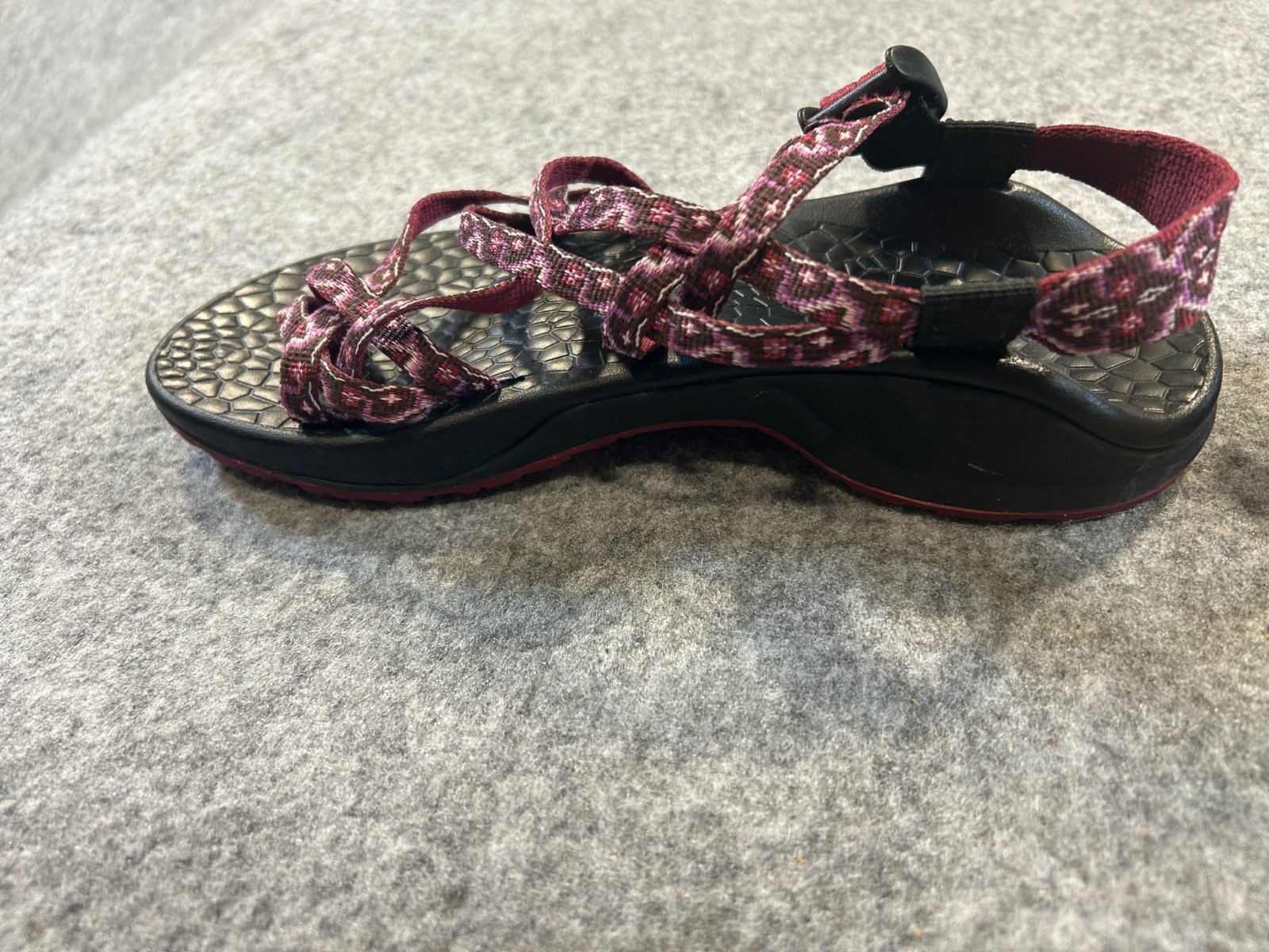 Lovely, Chaco Z Cloud X2, Sport & River Sandals, Sz 7 Pink Southwest J105574