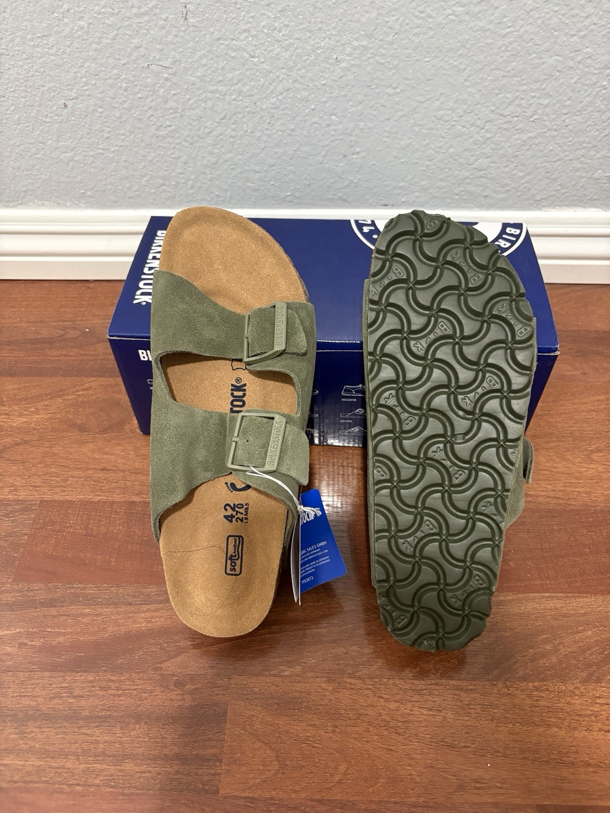 Olive / Nature Green Birkenstock Arizona Suede – Mens 9 / 42 EU
