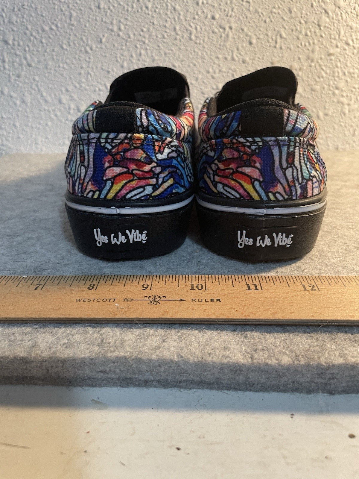 Yes We Vibe Women’s Slip-On Canvas Shoes Multicolor Graphic ⭐️🌖 Print Black 9