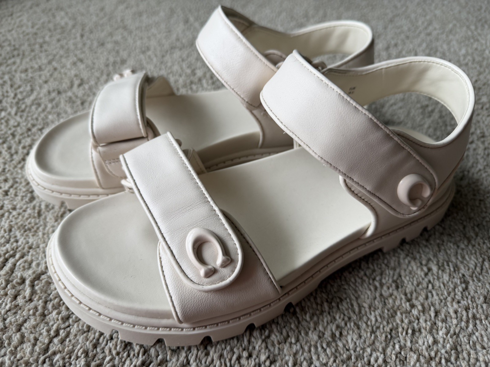 COACH Brynn Leather Sandal white USED GOOD, 8