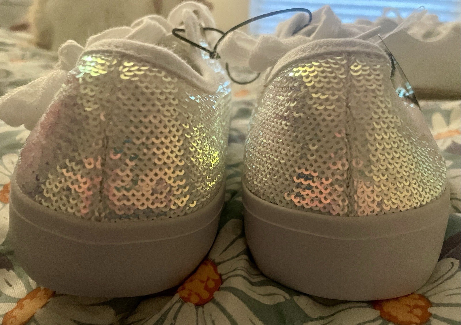 Vintage Torrid Sz 9 “Mermaid” Iridescent Sequin Sneakers New With Tags 🩷💛🩵💜