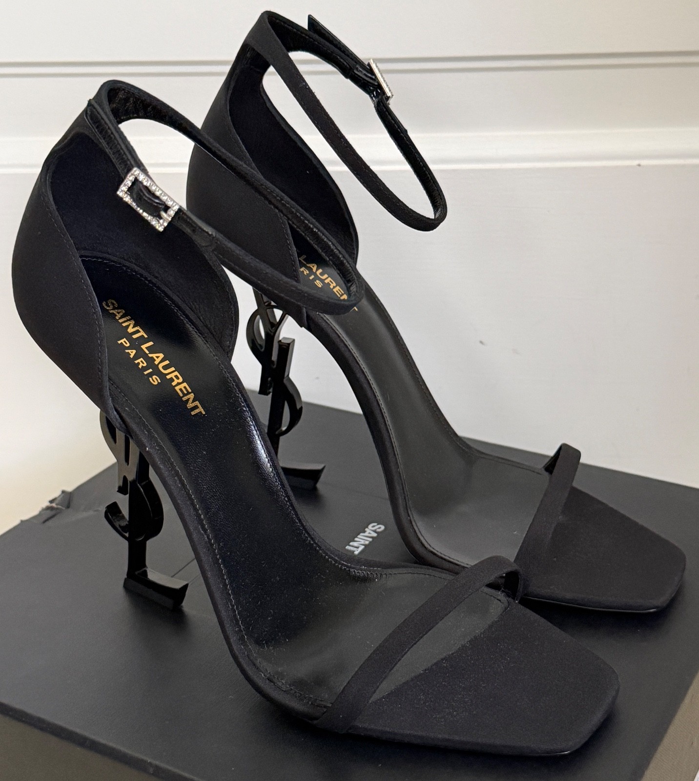 NIB Saint Laurent Opyum YSL Logo Crystal Silk Strappy Sandals Pumps 42 12 $2450