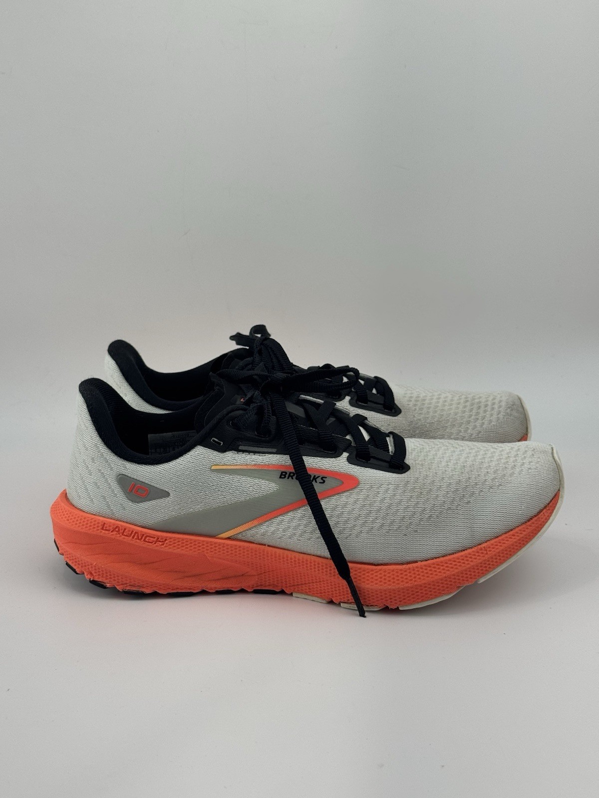 Brooks Launch 10 Women’s White Firery Coral Running 1203981B410 Size 8 B