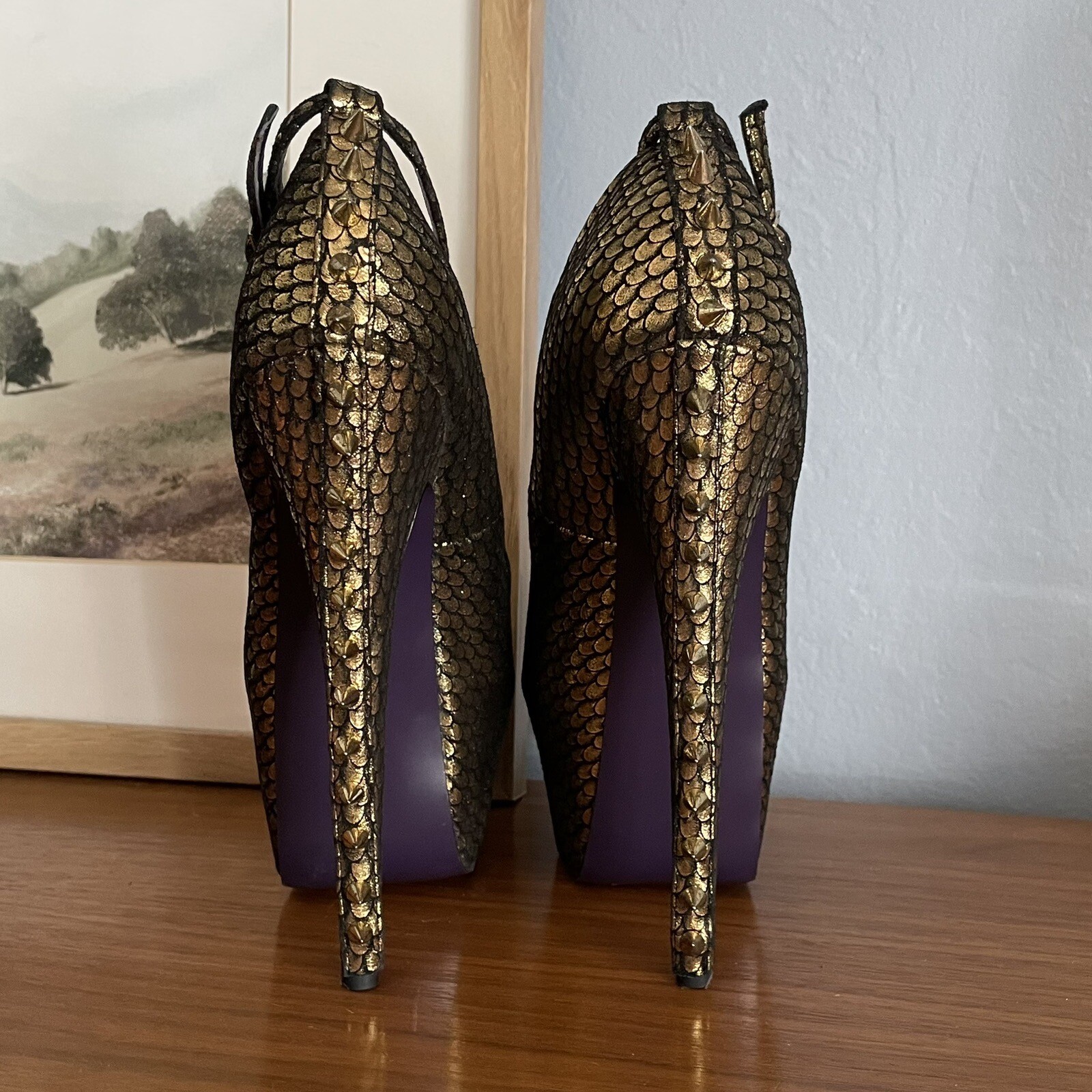 London Trash Citro Gold Metallic Studded Spikes Leather Platform Heels Size 6