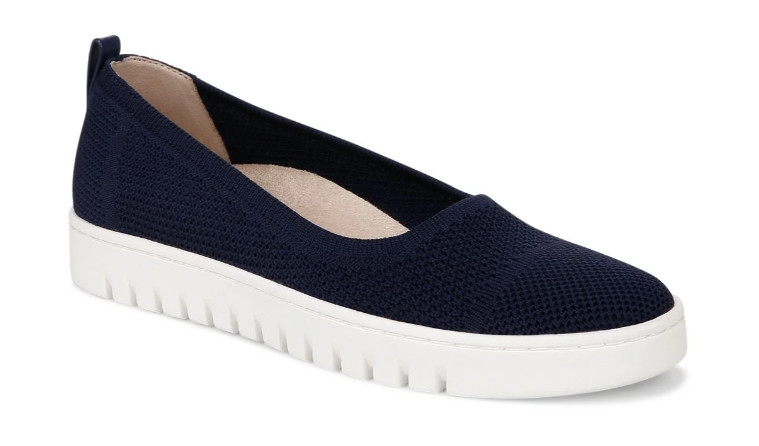Vionic Uptown Knit Skimmer Navy Slip-on Loafer Women’s sizes 5-11/NEW! MEDIUM