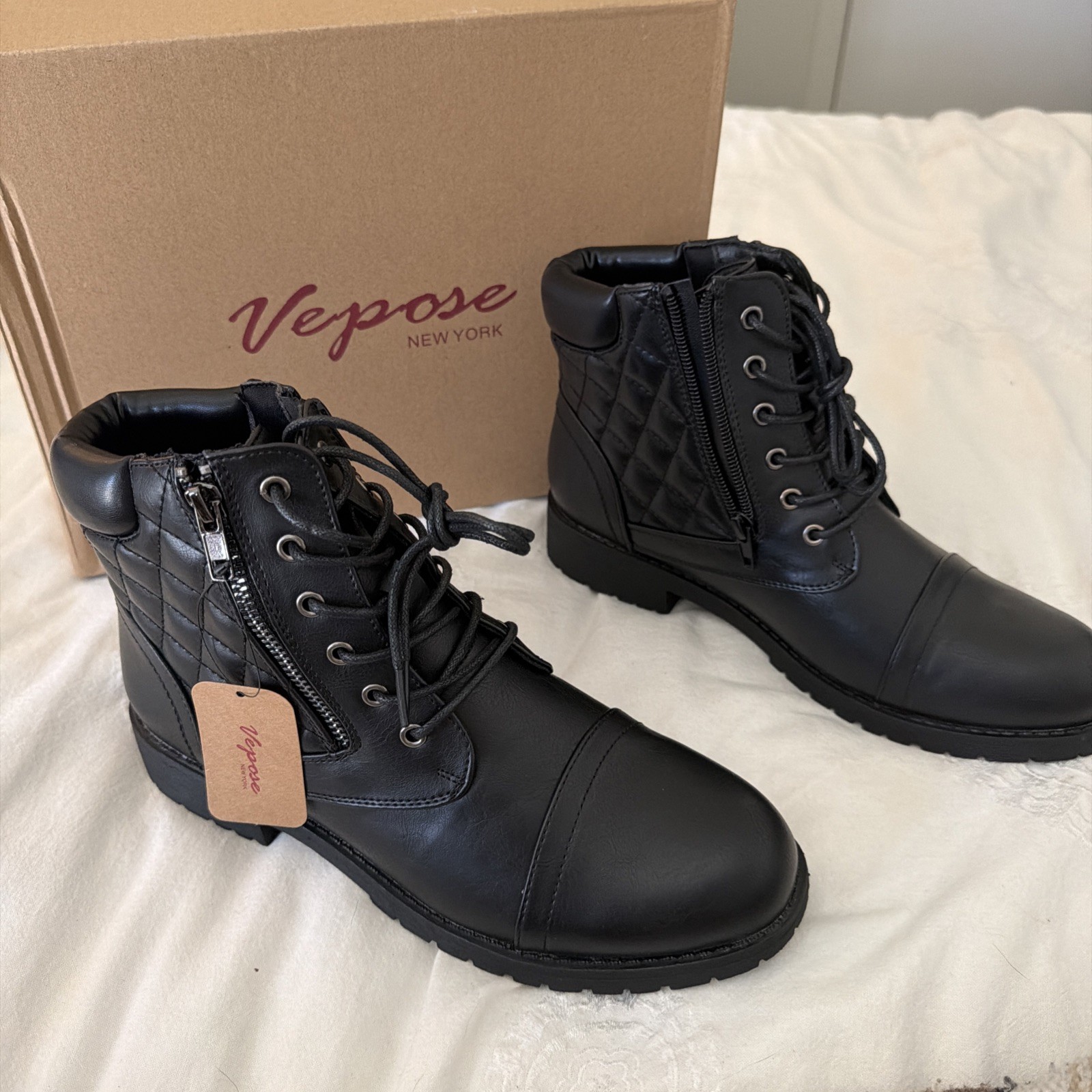 Vepose Womens Black Combat Boots Size 8.5 New In Box