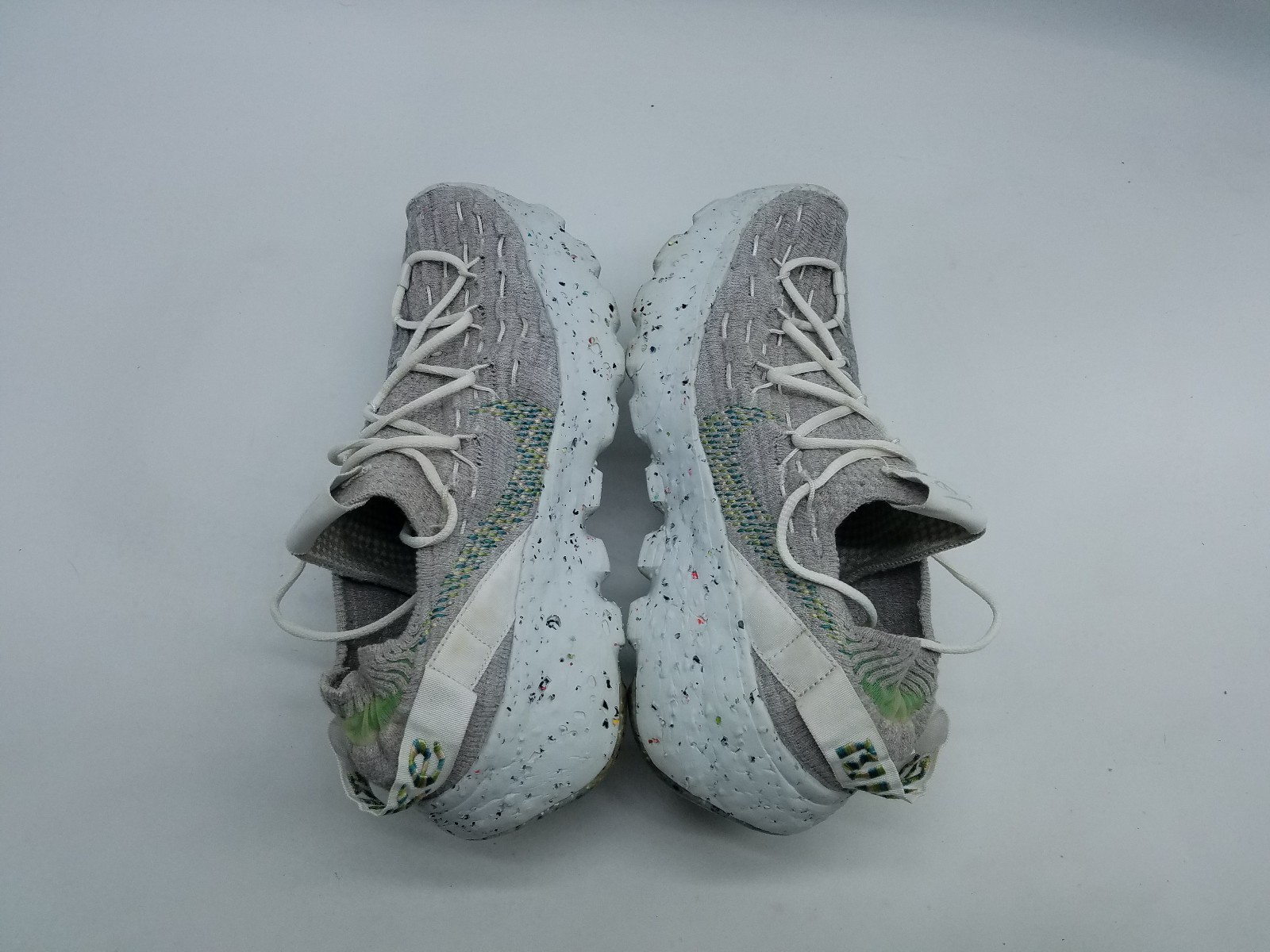 Nike Space Hippie ’04 Women’s Size 8 Running Shoes Photon Dust