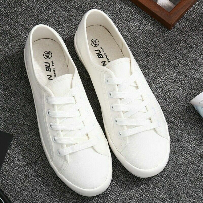 Classic Women Lady Canvas Shoes Trainers Plimsoles Flat Lace Up White Black Cosy