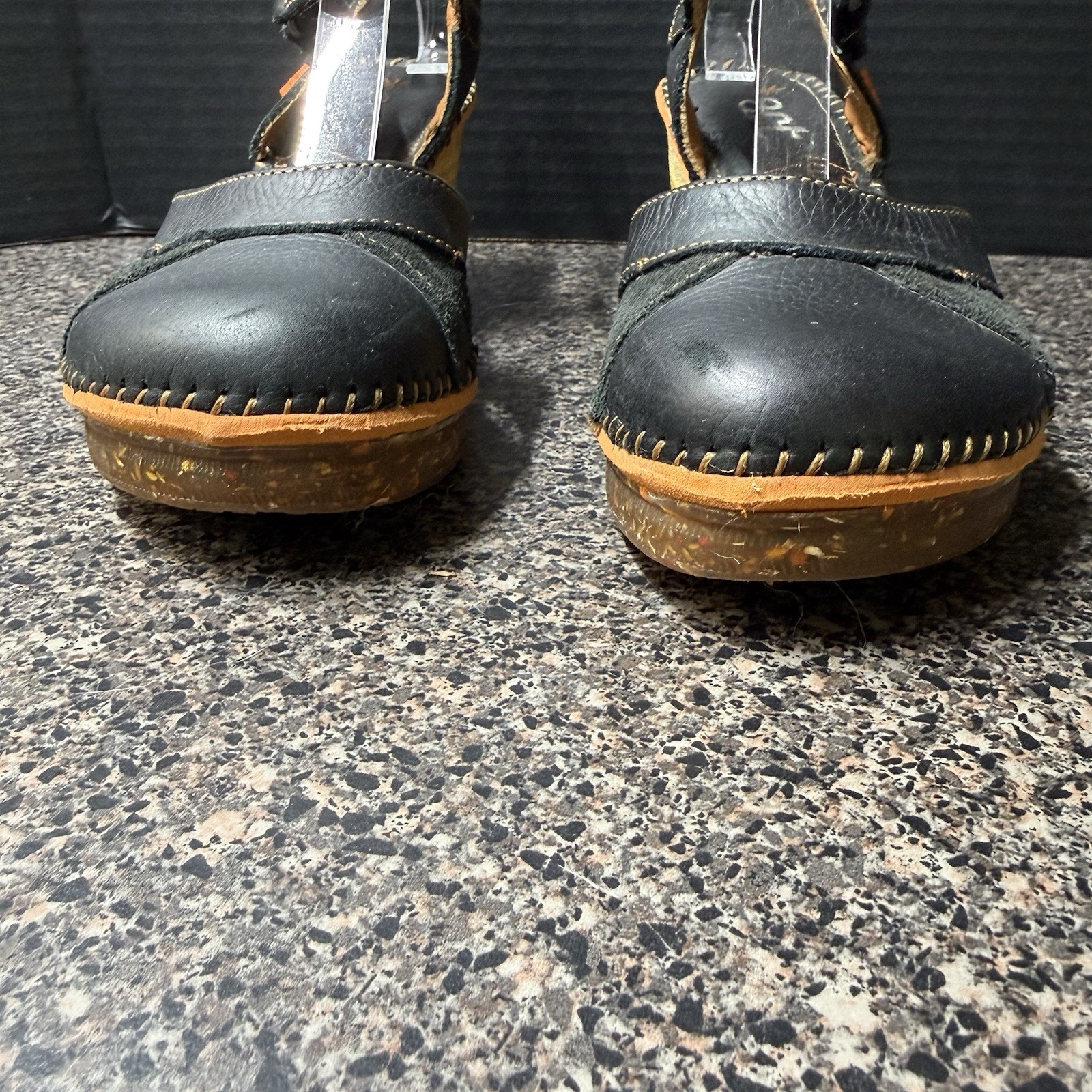 Art Women’s Leather Mary Jane Clog Heels Black EU 37 US 6.5 7 Wood Sole