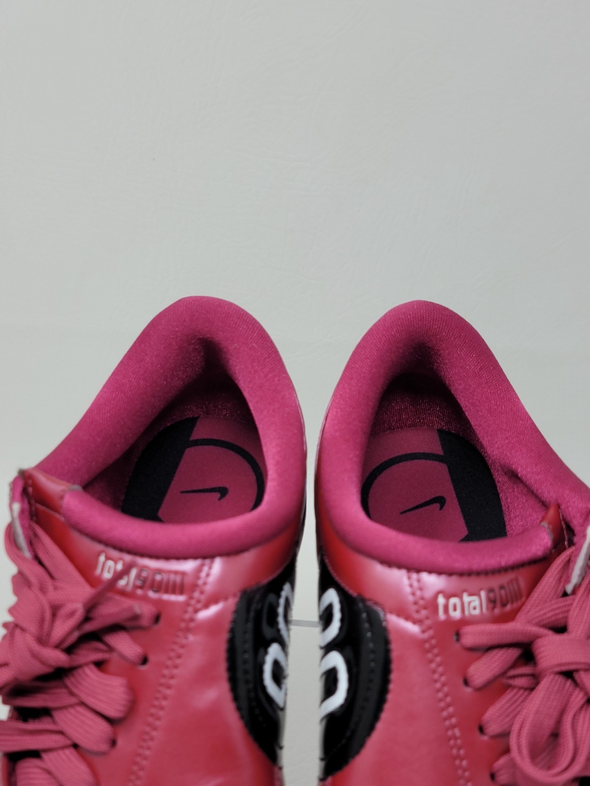 Nike Total 90 3 III Bordeaux sneakers Women’s Size 8.5 Bordeaux Red Pre-owned