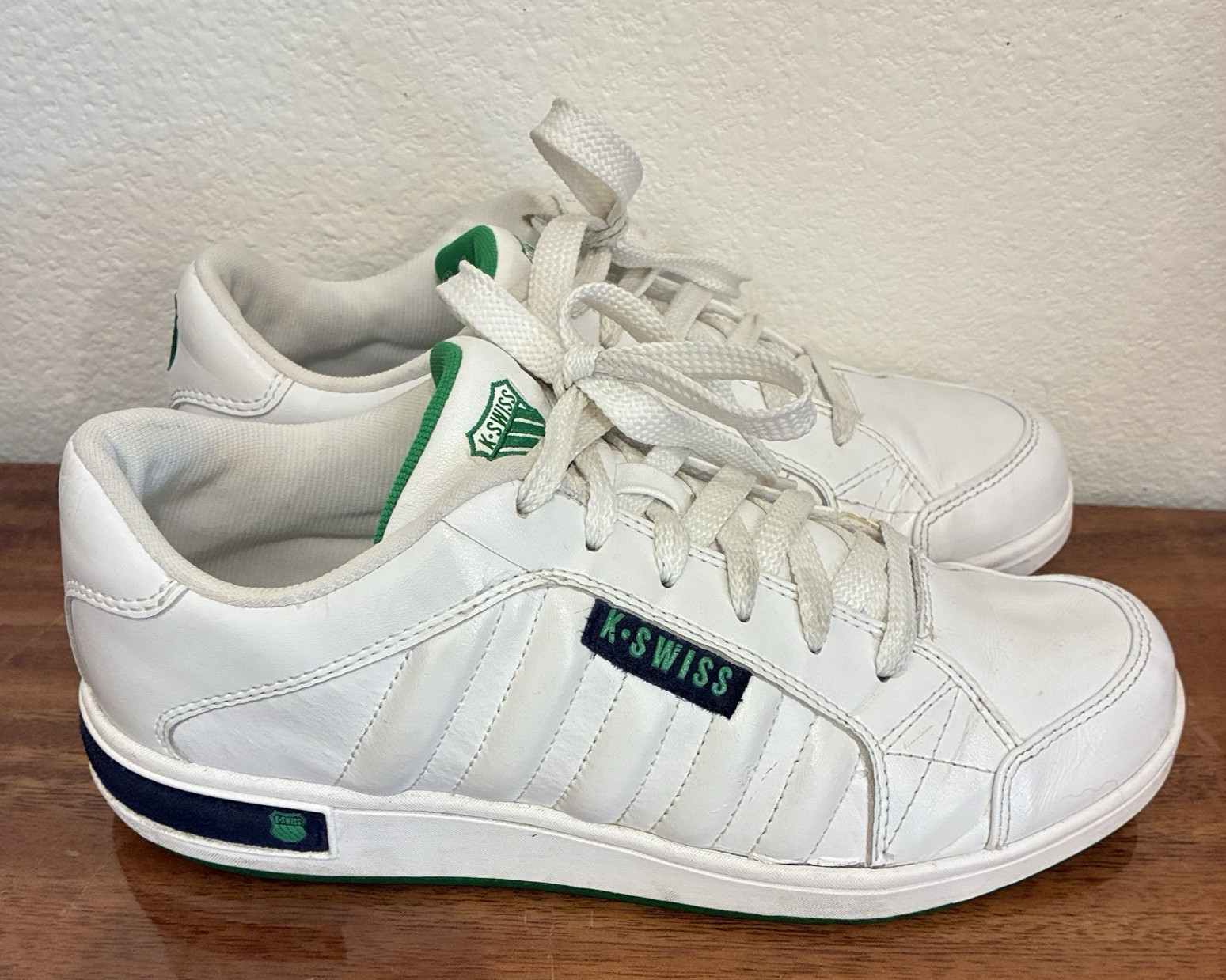 K-Swiss Womens Size 8 White Green Leather Court Tennis Shoe Casual Lifestyle Y2K