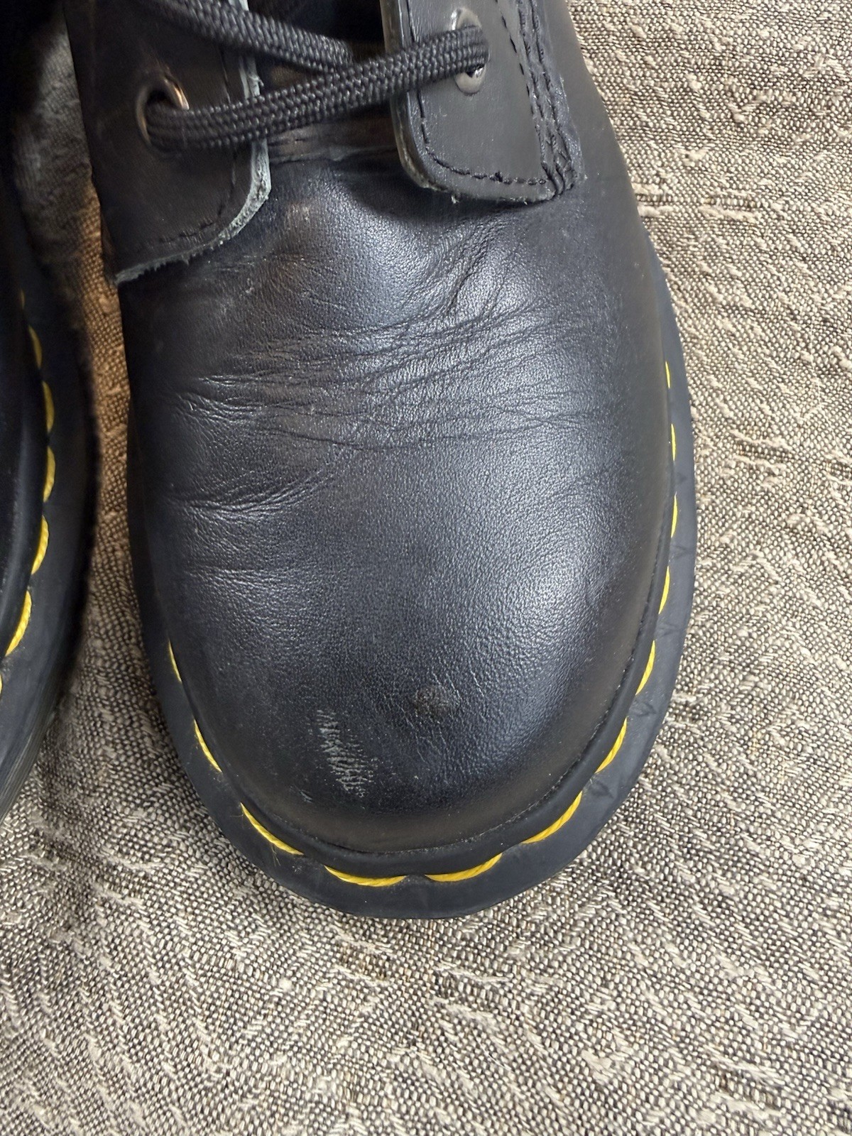 Dr. Martens 1460 Women’s Original Black Leather Lace Up Combat Boots 90s Size 7