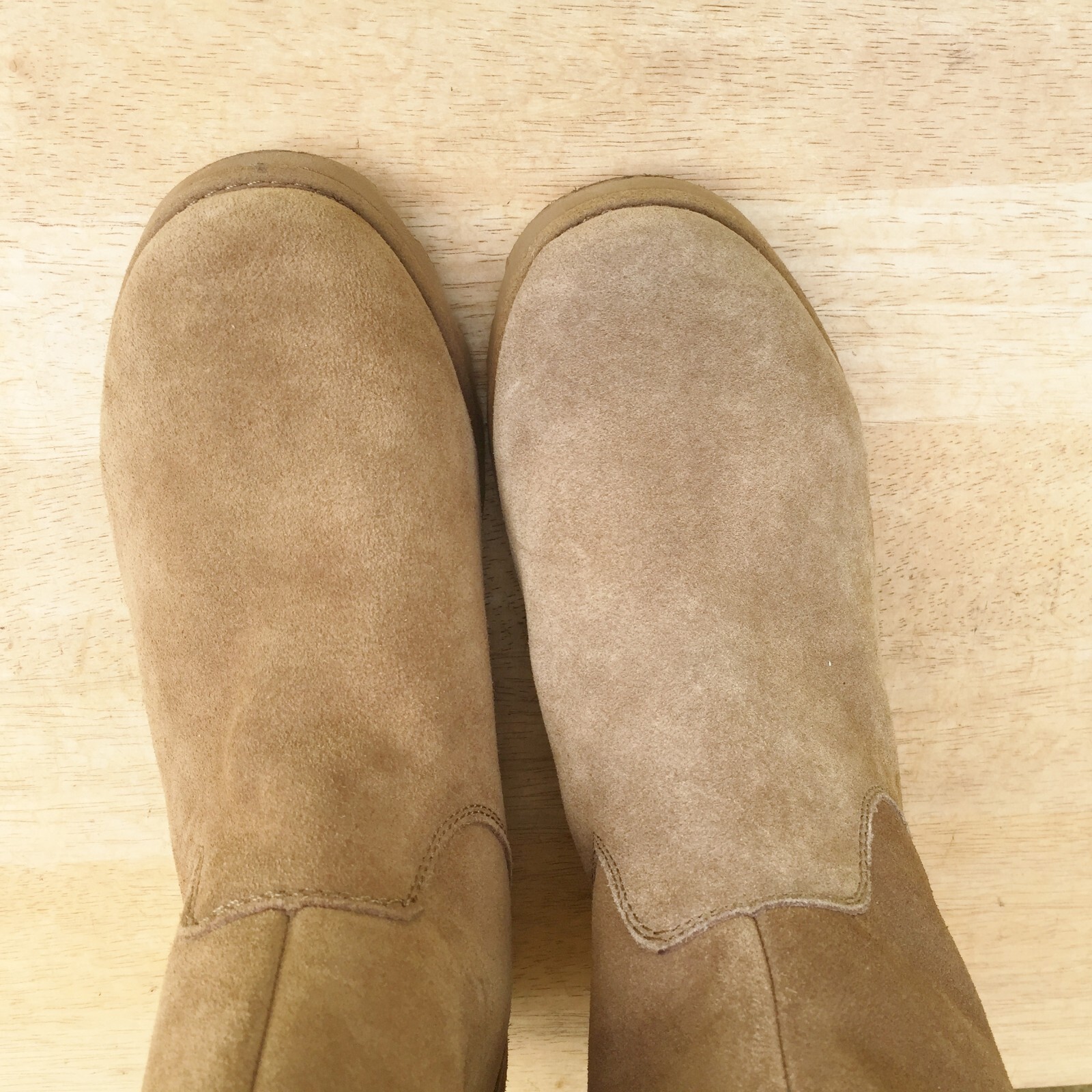 Mismatched Bear Paw Hayden Woman Boots Size US 7 Right & 8 Left Brown Suede NEW