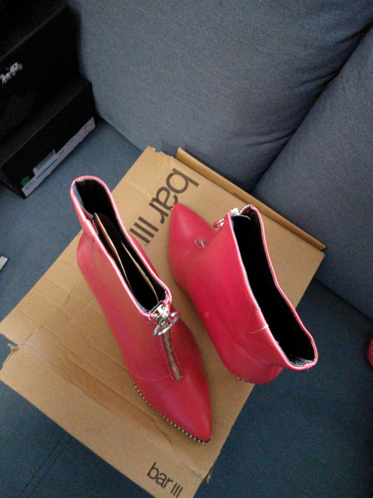 Macy’s Bar III Red Studded Zipper Pointed Toe Ankle Bootie Faux Leather 7M