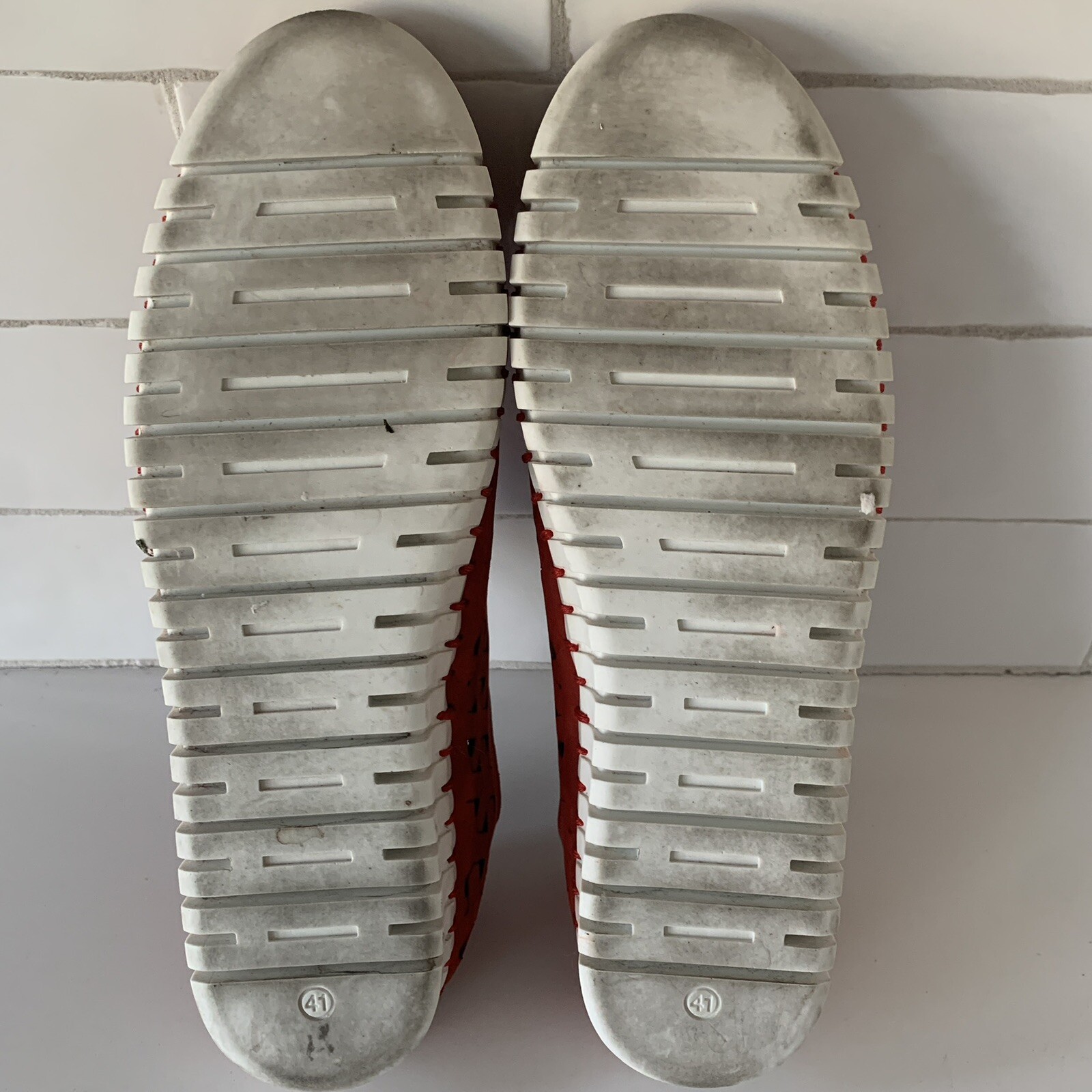 Eric Michael Red Inez Nubuk Leather Shoes Womens 9.5 EU 41 Cutout Slip On Flats