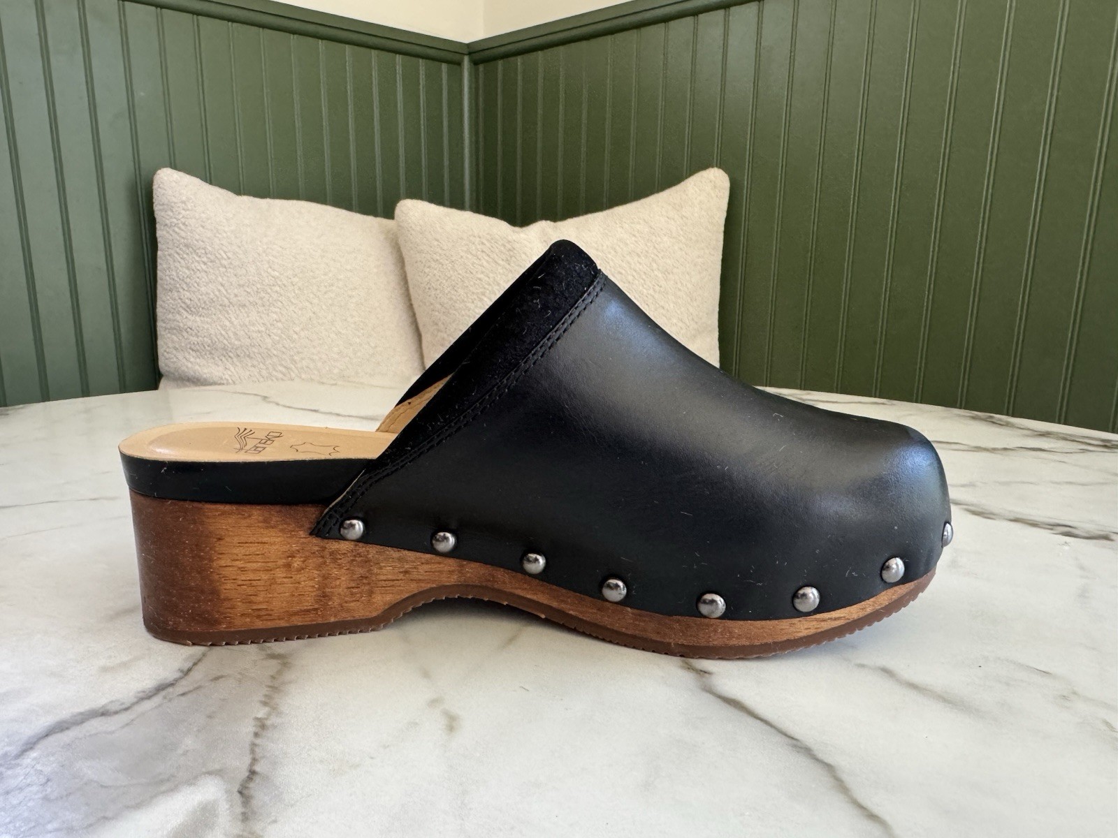 Dansko Clogs Full Grain 39 Black Leather Studded Block Heel Mule