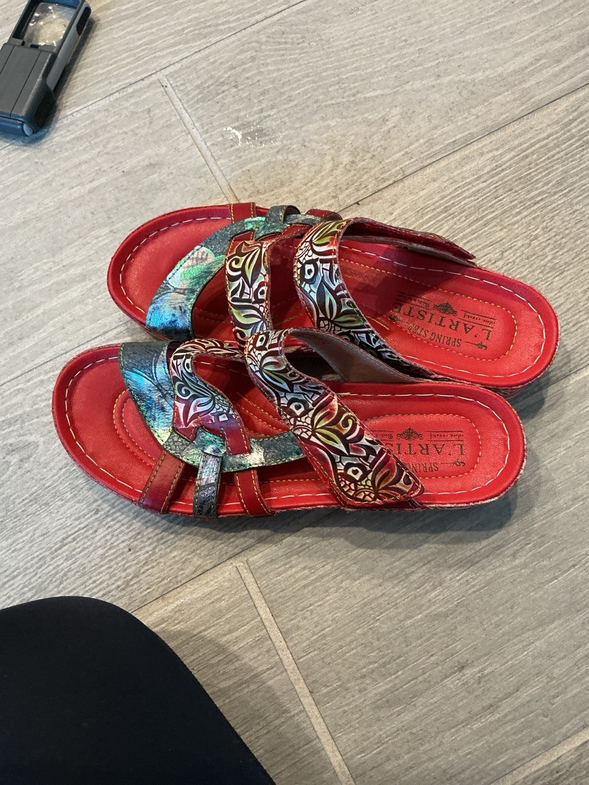 Spring Step L’Artiste Red Multicolor Patterned Slide Sandals Women’s Casual