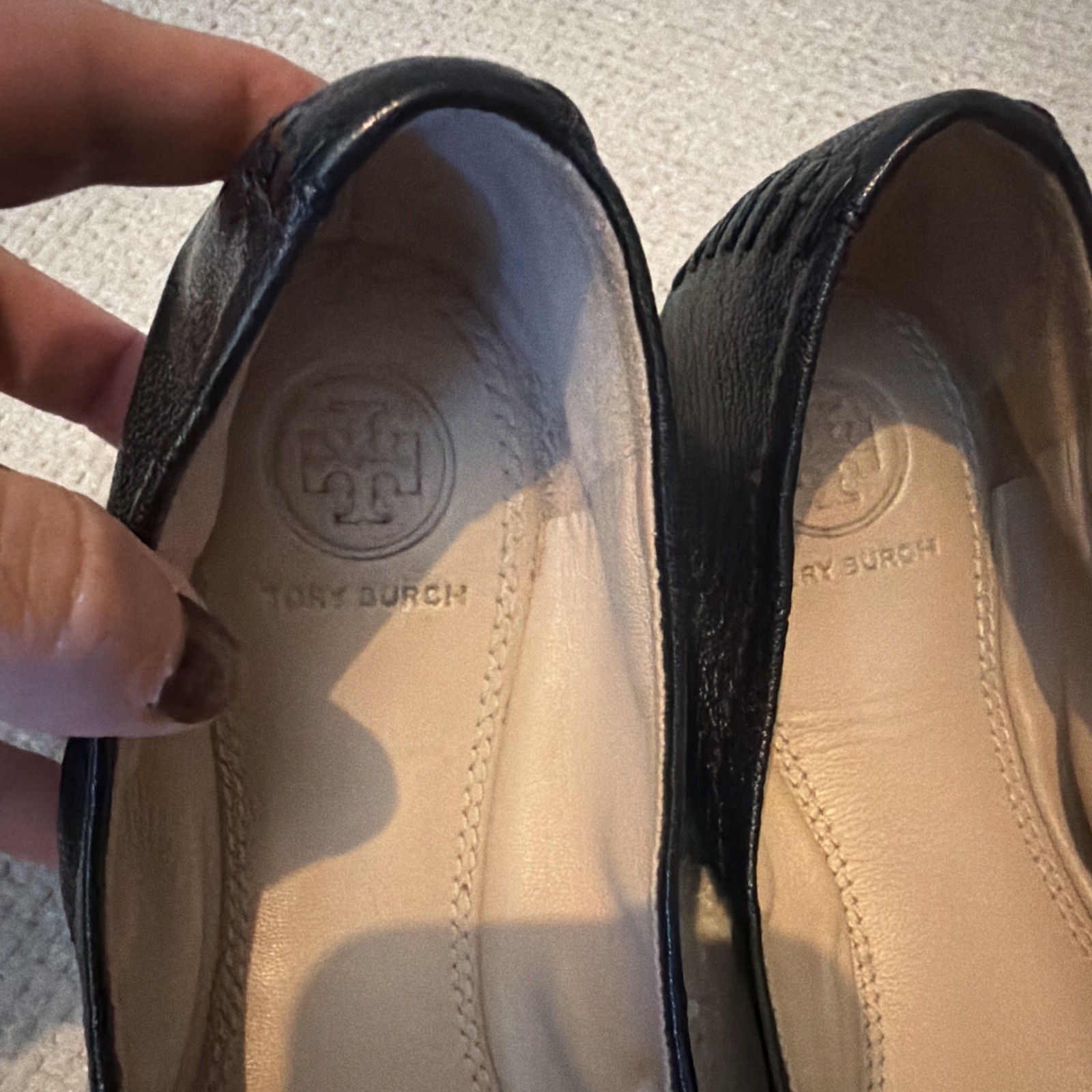 Tory Burch Women’s Leather Slip-On Ballet Flats Black Round Toe Logo Medallion