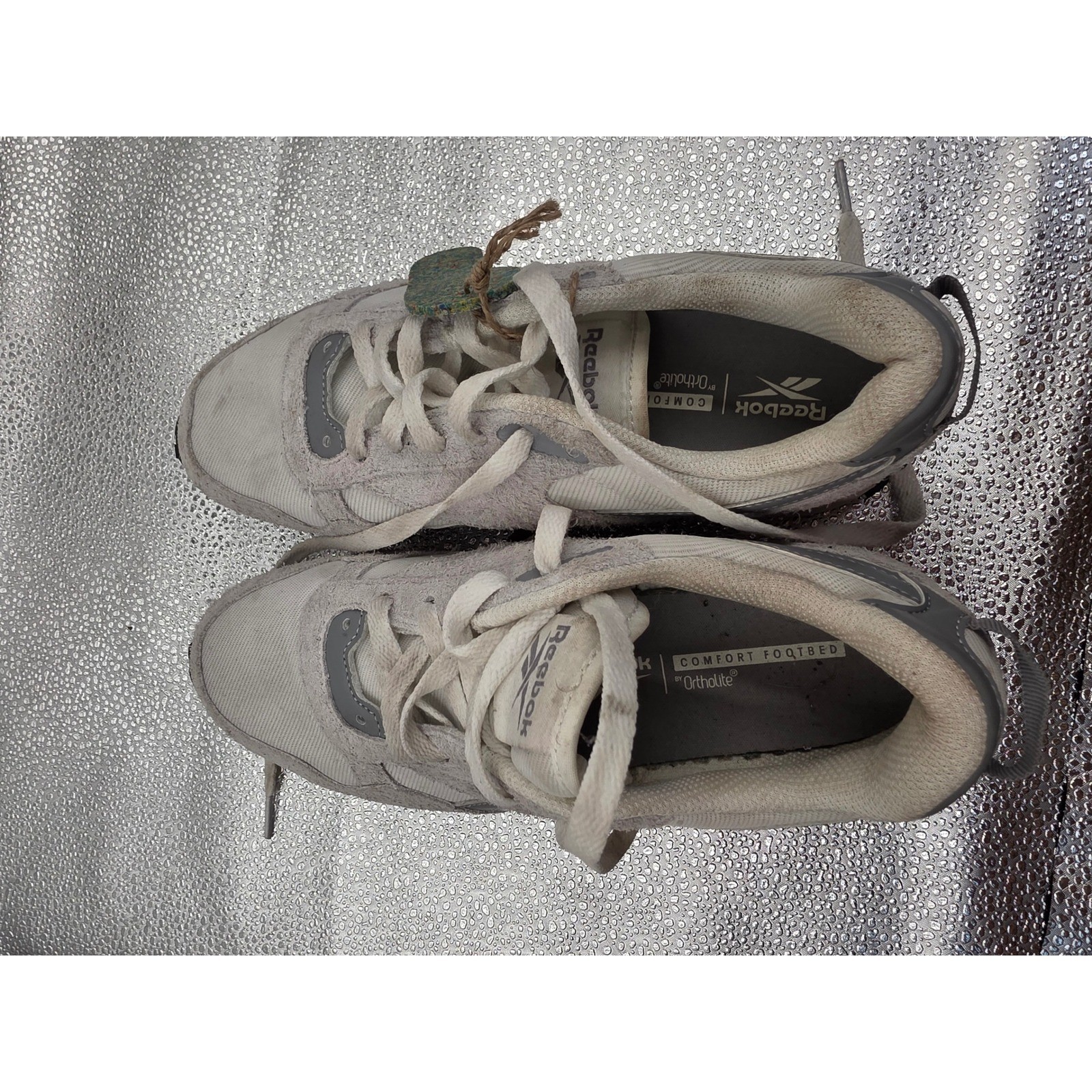 Reebok Womens Grey White Suede Textile Low Top Sneakers Size 8.5 FFC0127923 O1
