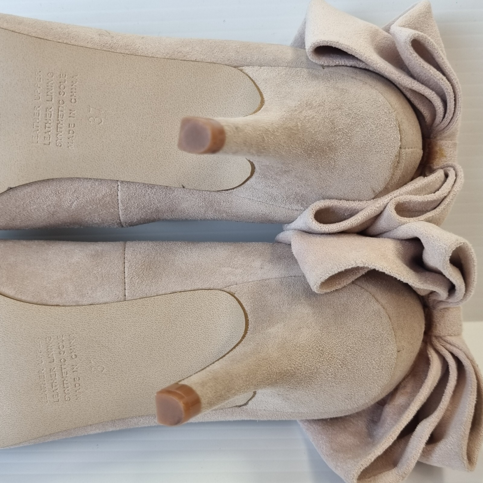 Vintage Alannah Hill Nude Suede Bow Heels AU 6 EU 37 Romantic Winter Bridal Glam
