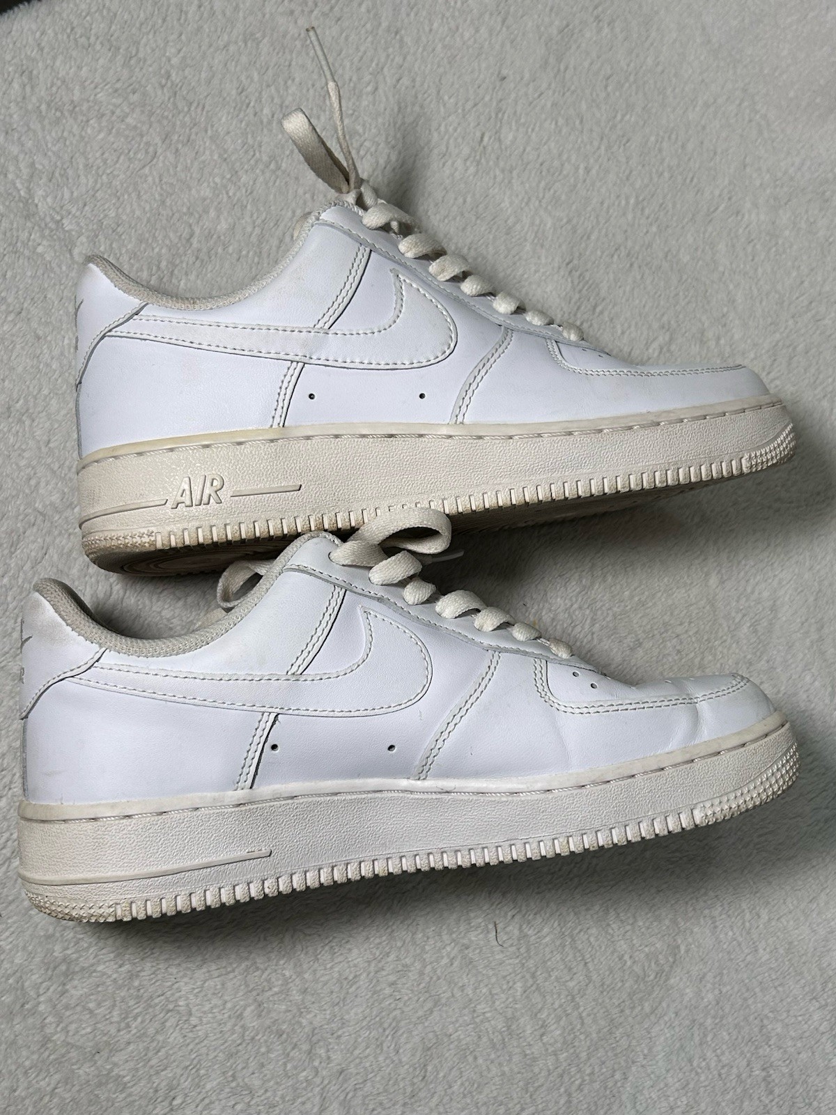 Nike Air Force 1 ’07 Shoes Womens Size 8 White Leather Cushioned DD8959-100