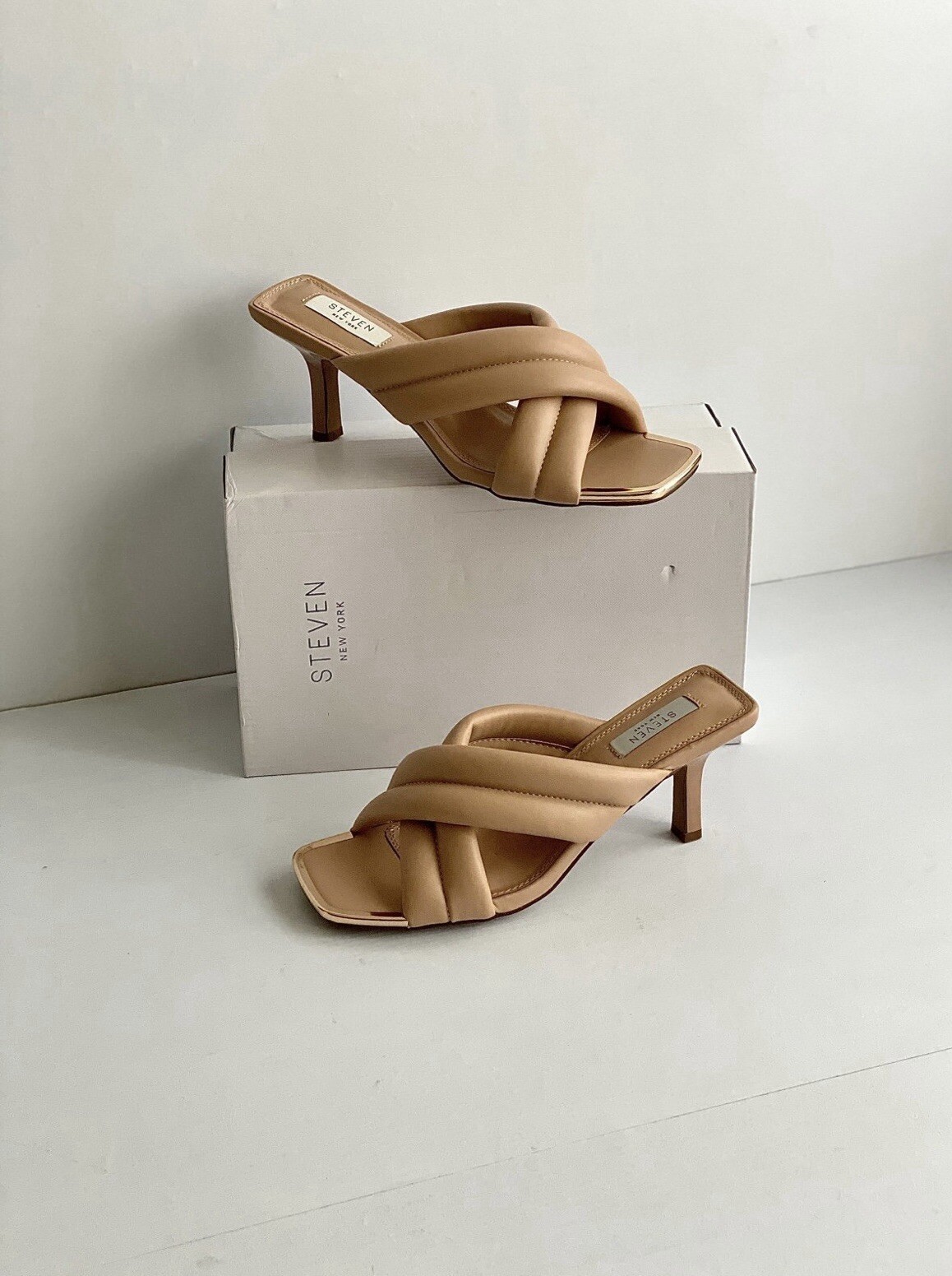 ✨New STEVEN NEW YORK Imara Faux Leather Squared Toe Sandals Nude Womens Size 8M