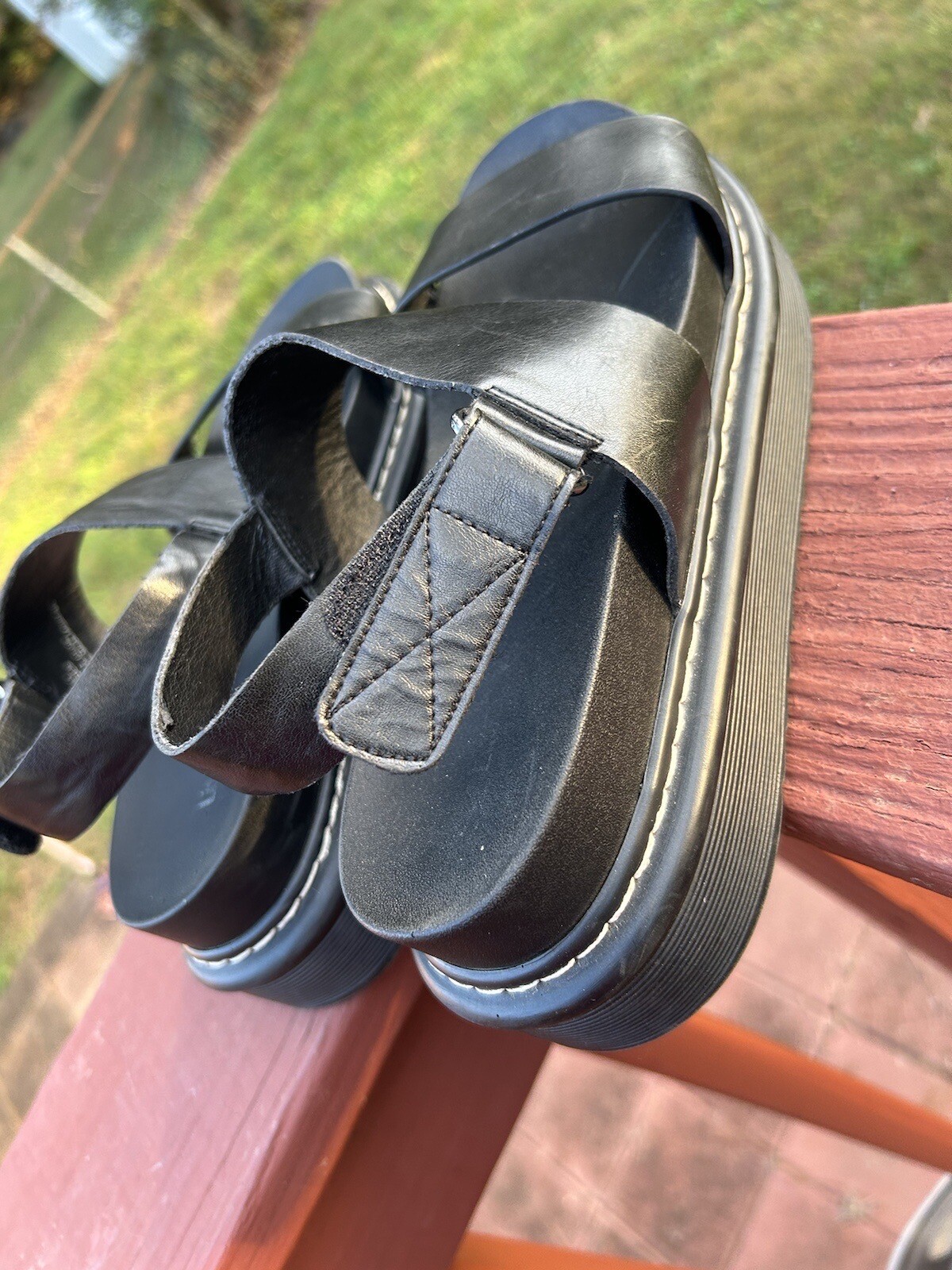 Limelight Black Chunky Platform Y2K Amity Sandals 10