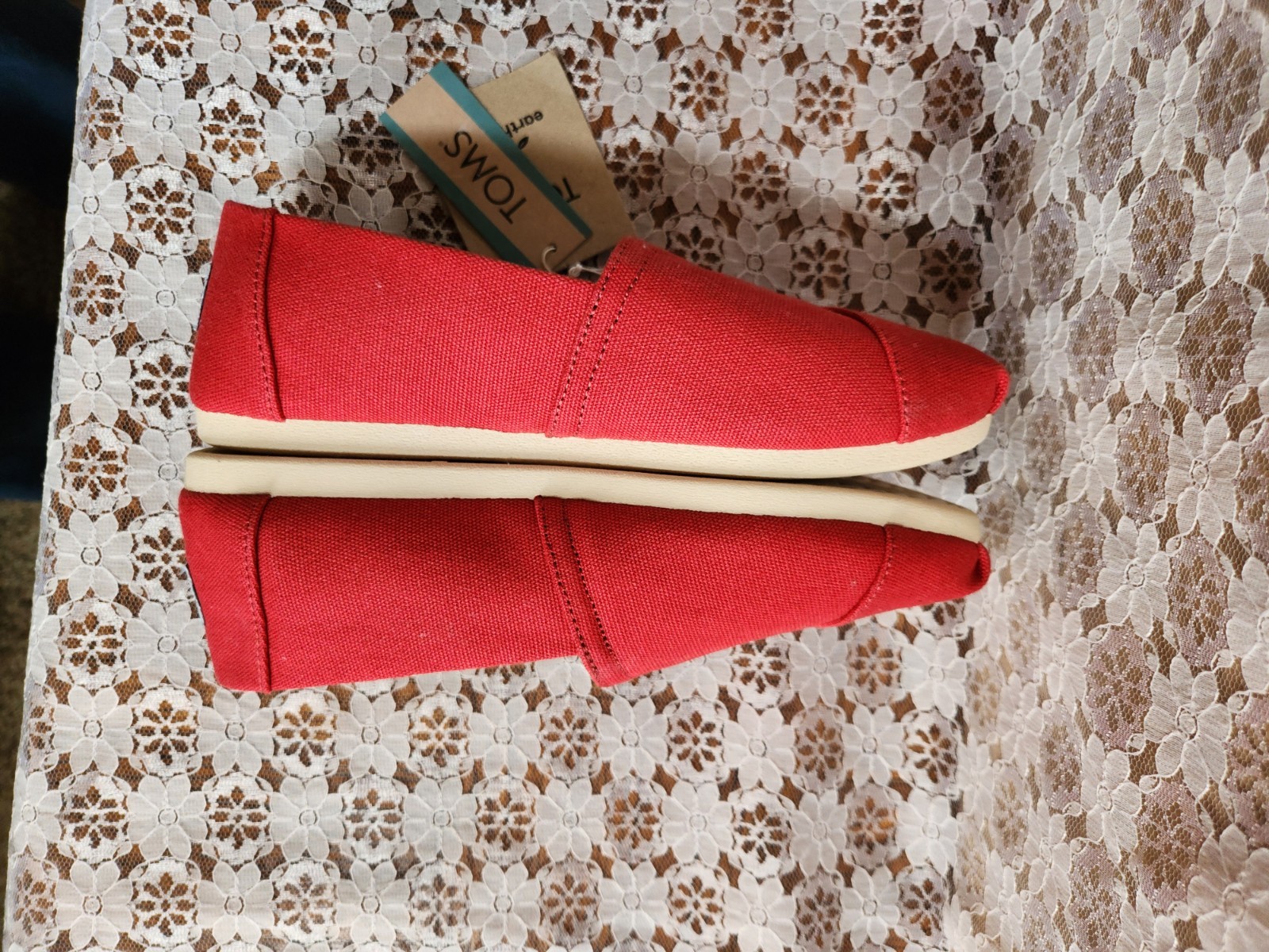 TOMS SHOES, Red Recycled Canvas Alpargata, Women’s 6.5 , NEW with TAGS