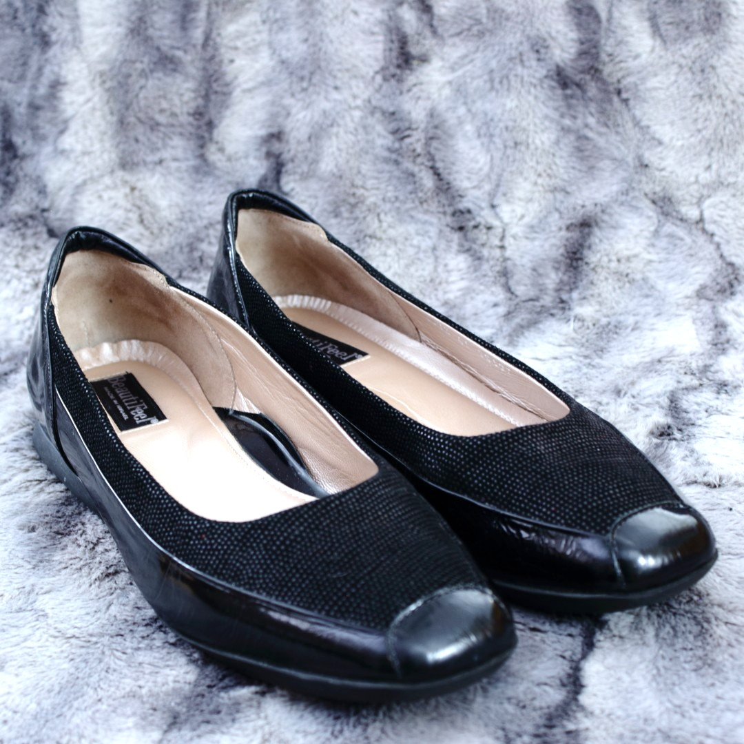 BEAUTIFEEL Black Leather Comfort Flats Women’s Shoes Size EU 41 / US 10, 10.5