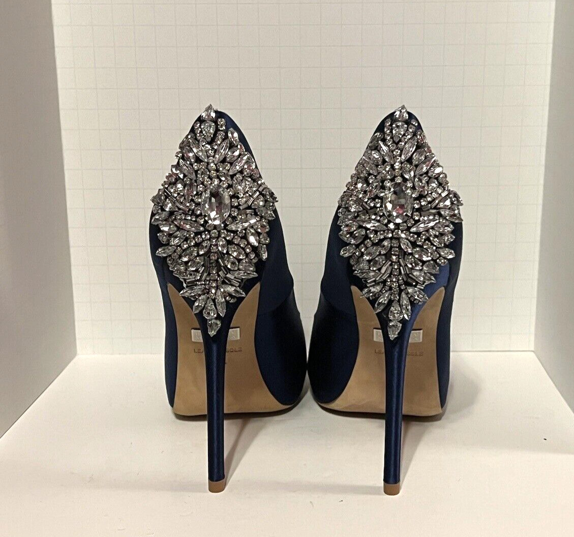 Badgley Mischka Kiara Women’s Blue Heels Wedding Prom Rhinestones Formal Size 7