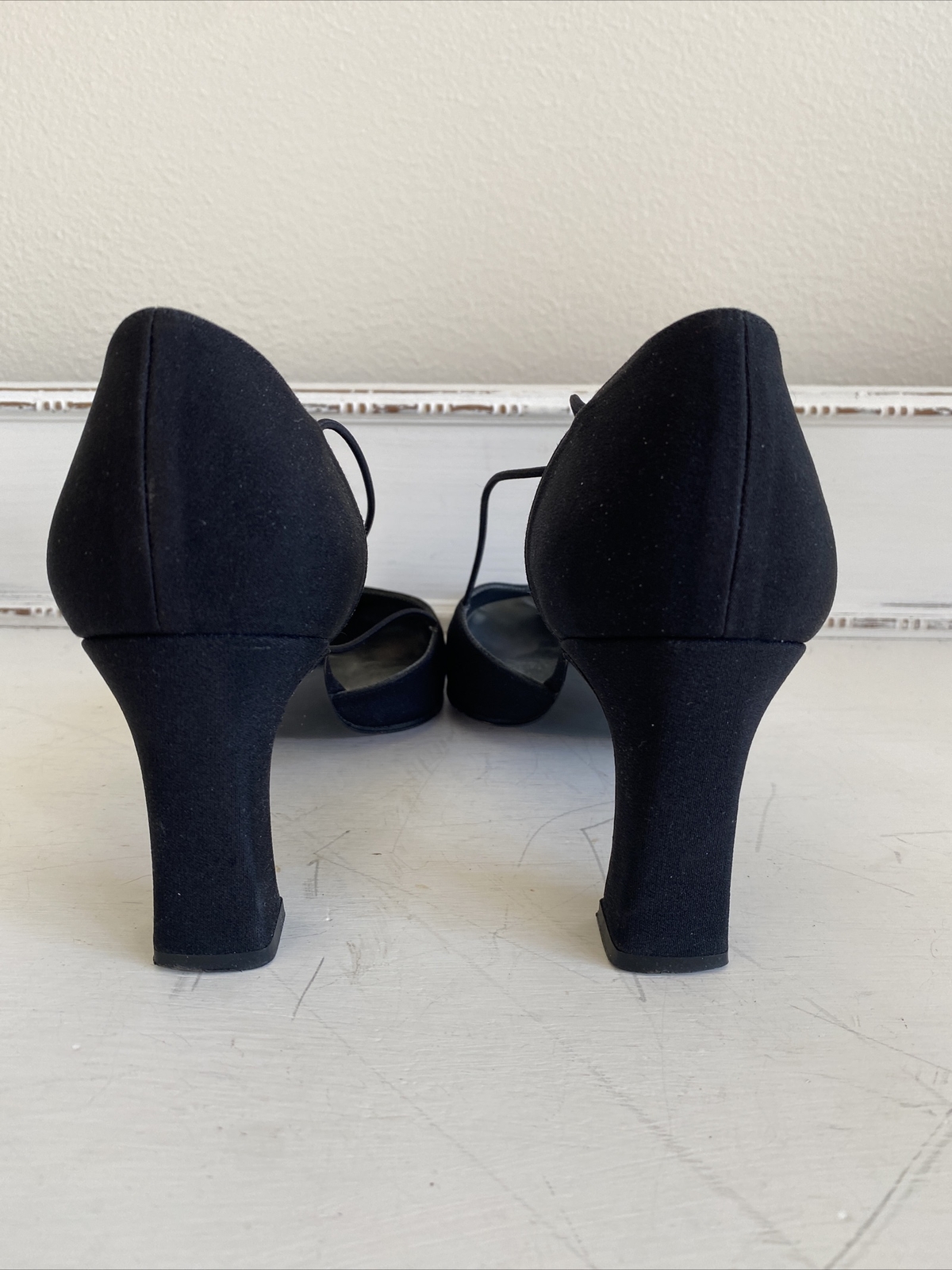 Stuart Weitzman “Rondex Black Peau” Shoes Size 6 Crystal Rhinestone EUC