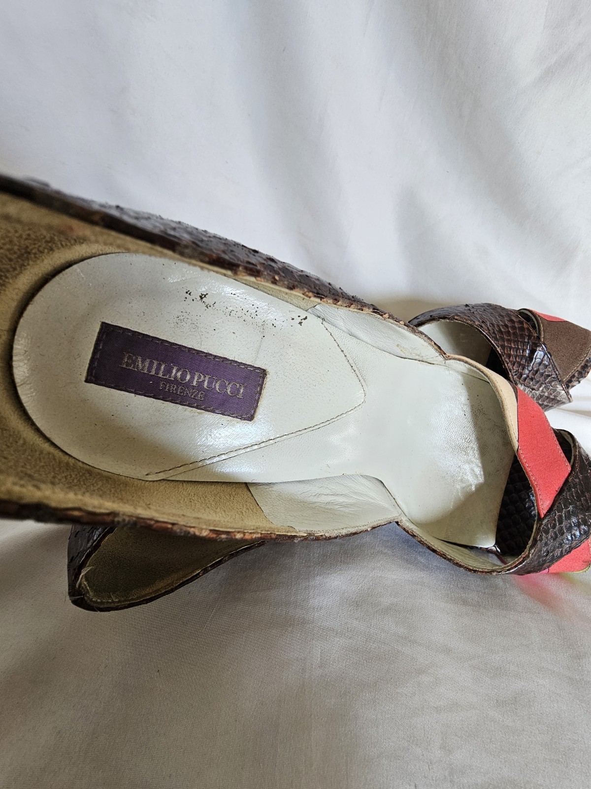 Emilio Pucci Women’s Open Peep Toe Snakeskin Silk Accent Hi Heels Size 38.5