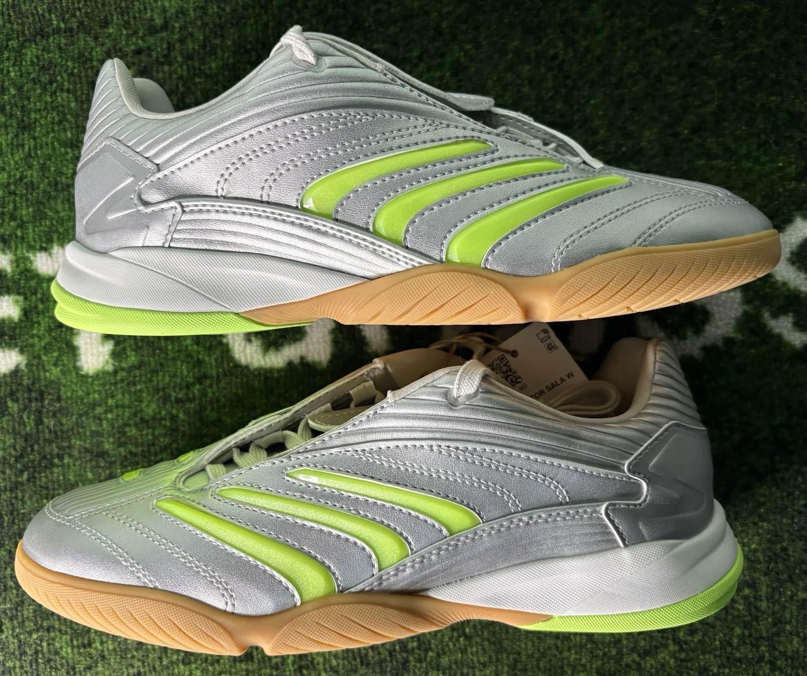 US Women’s 7/Men 6 – Adidas Predator Sala «Silver Metallic Signal Green» JR1636