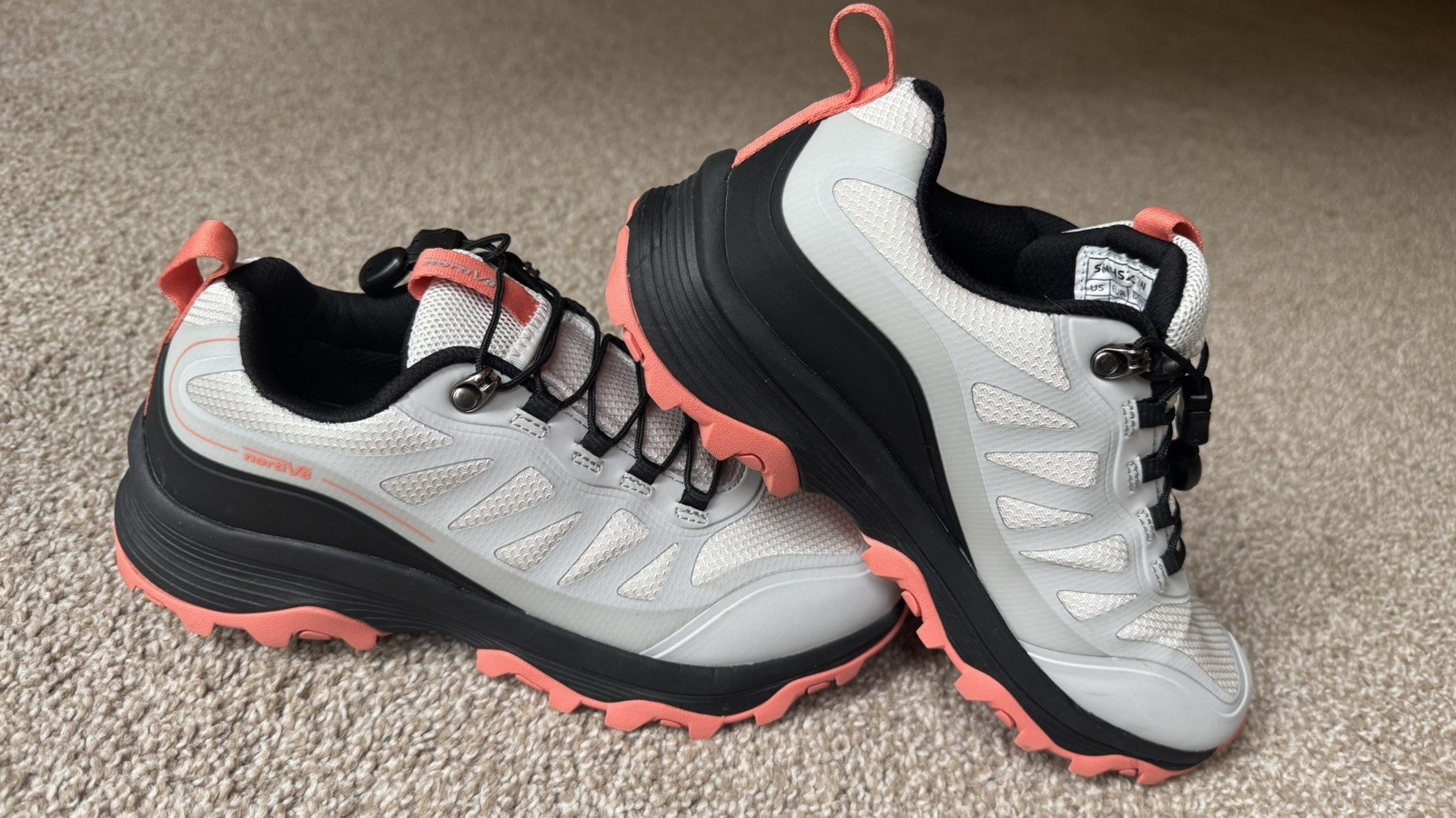 Norti v8 women’s Waterproof Lightweight Trail shoes size 7