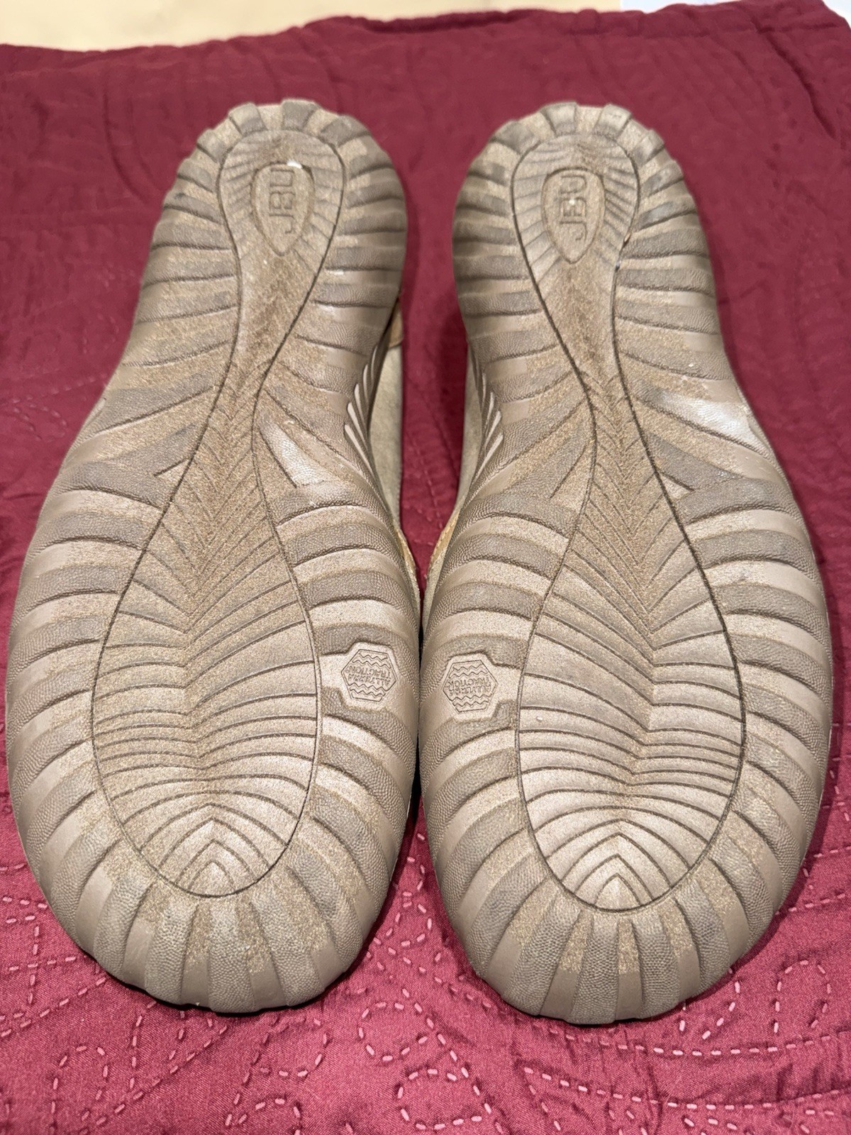 JBU Raven Mary Jane Memory Foam Comfort Shoes Beige Women’s 9.5 W Hook & Loop