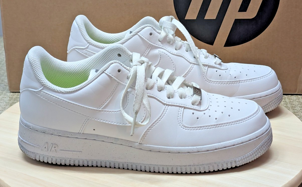 Nike Women’s Air Force 1 Low Next Nature DC9486-101 White Metallic Grey – Sz 9