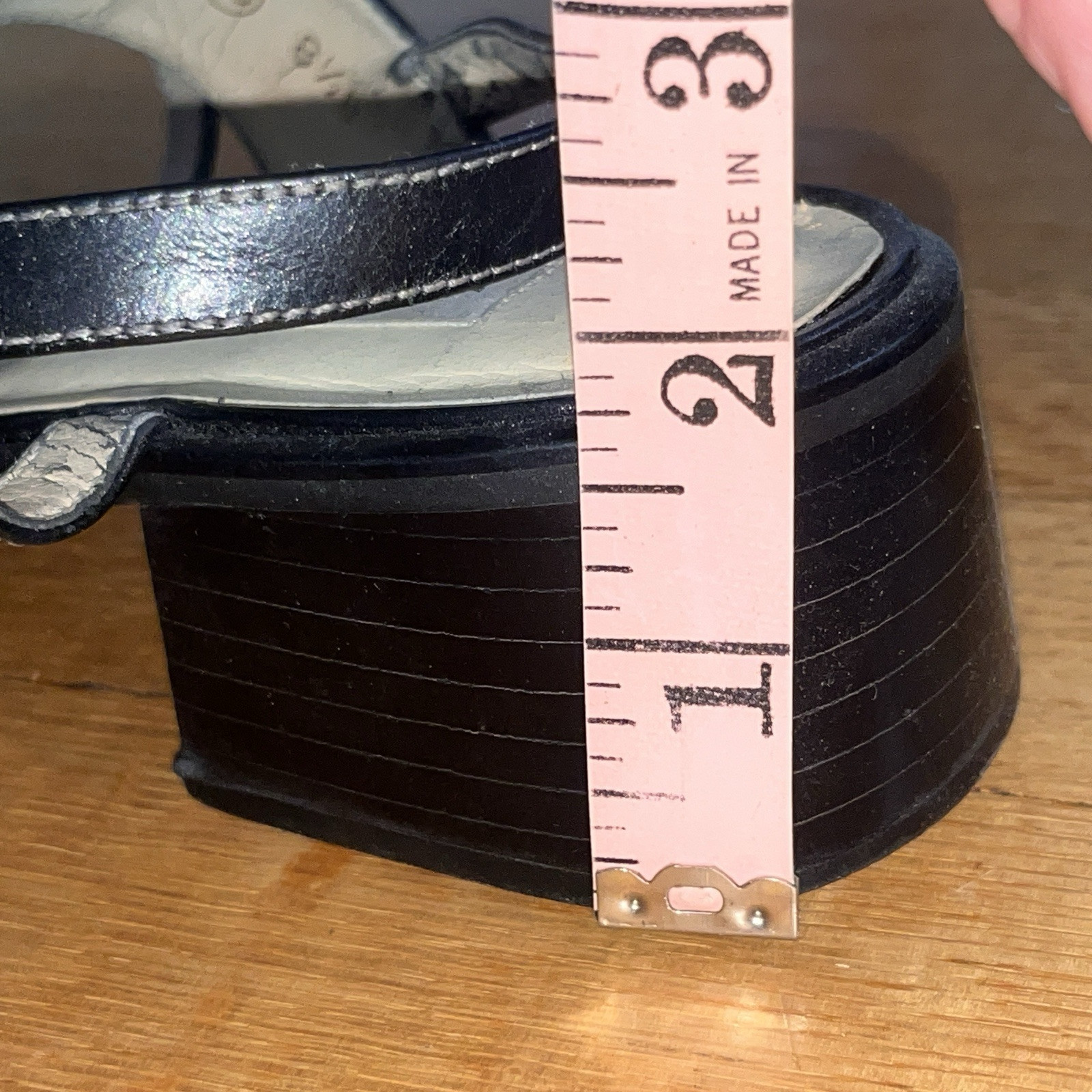 talbots Leather sandals size 8.5 B 90s Cool Mom Whimsical Summer Shoes