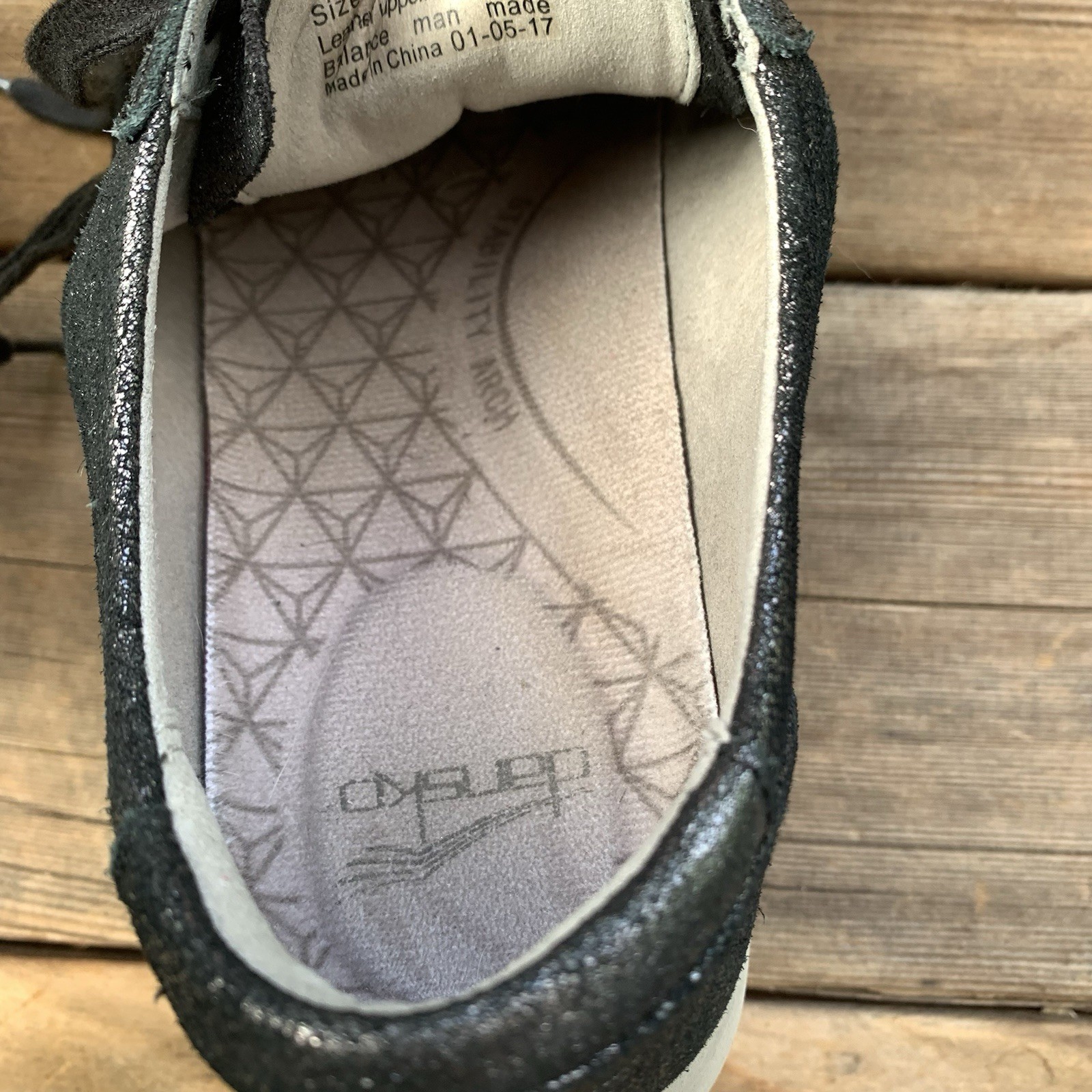 DANSKO Christina Leather Lace Up Sneaker Shoes Black Metallic Size 40 (US 9)