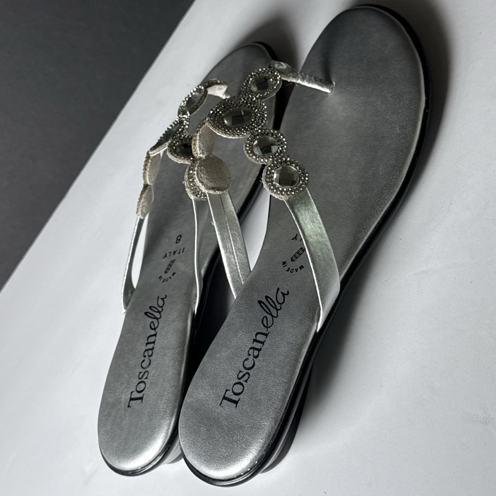 Toscanella Silver & Rhinestones Flip Flop Sandals Women’s Sz 8Mm Made In Italy