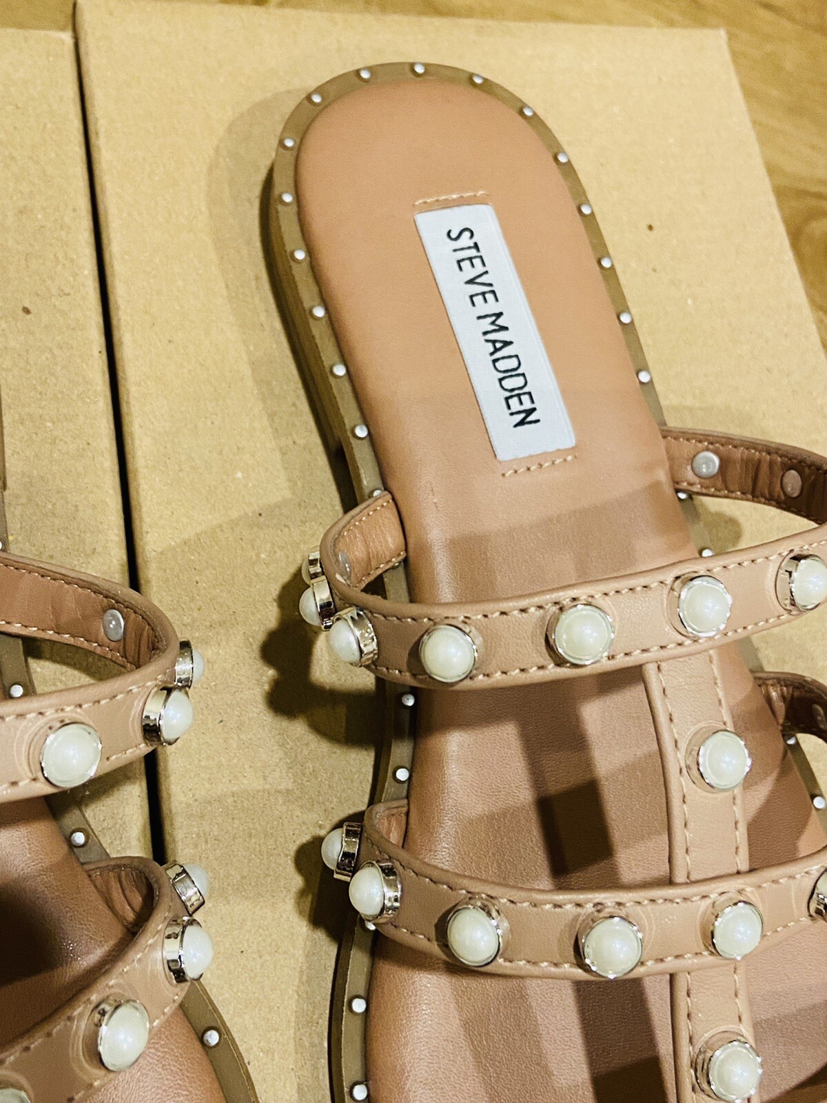 STEVE MADDEN Lynky Tan Caged Pearl Studded Slides Size 7