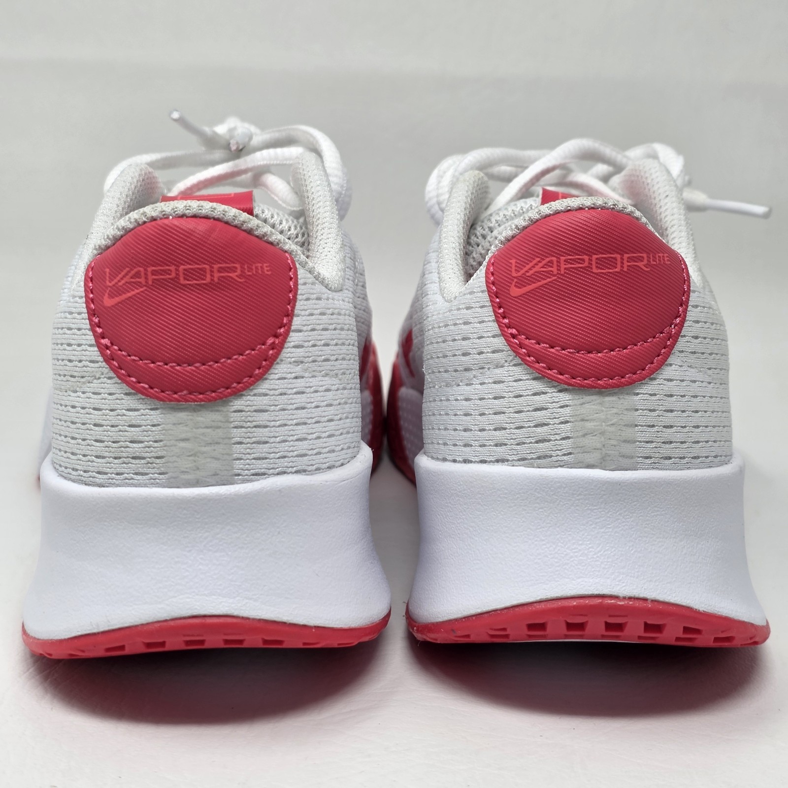 Nike Court Vapor Lite 2 HC Tennis Shoes White/ PinkWomen’s Size 8 DV2019-108 New