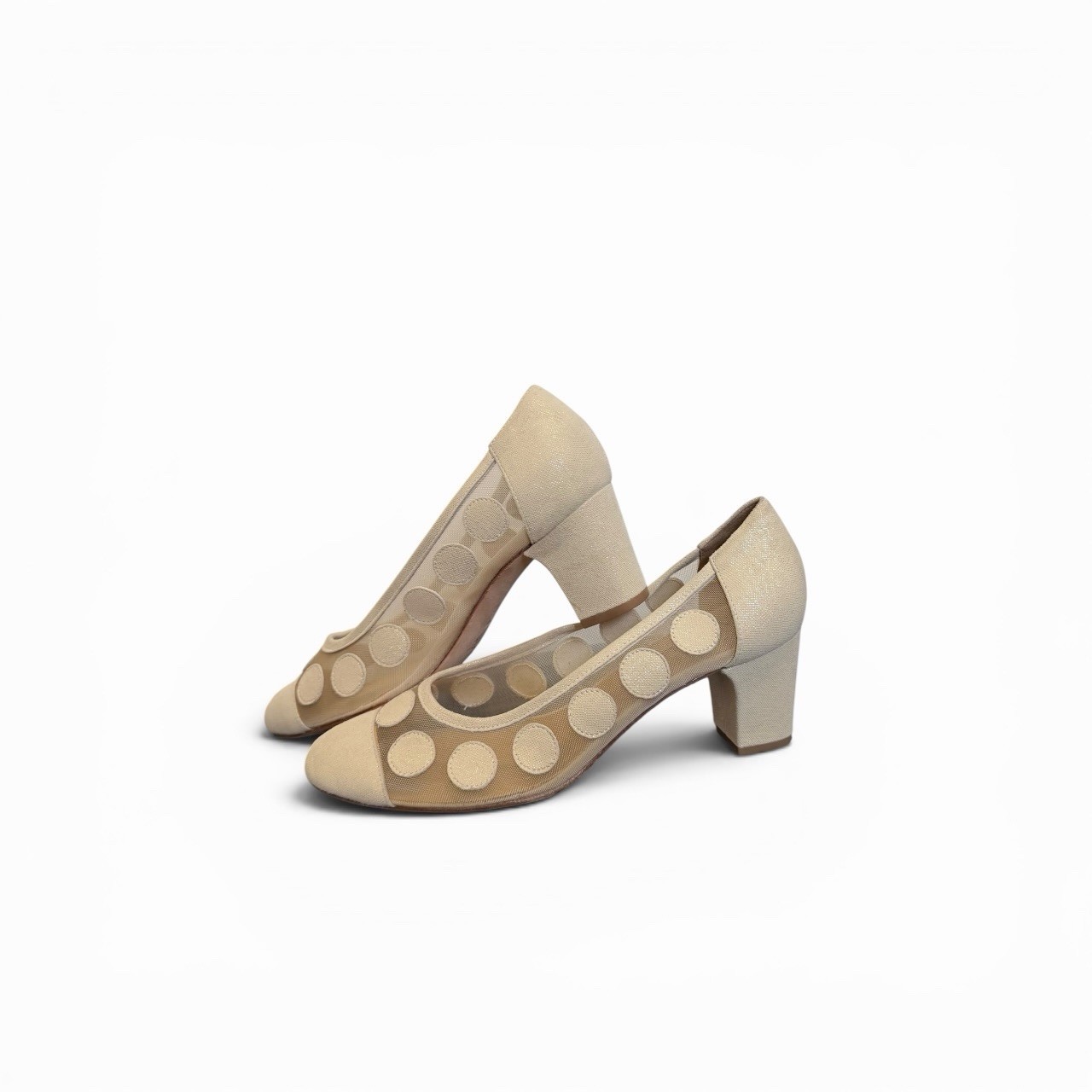 Vaneli Beige Polka Dot Mesh Round Toe Block Heel Pumps – Women’s Size 9