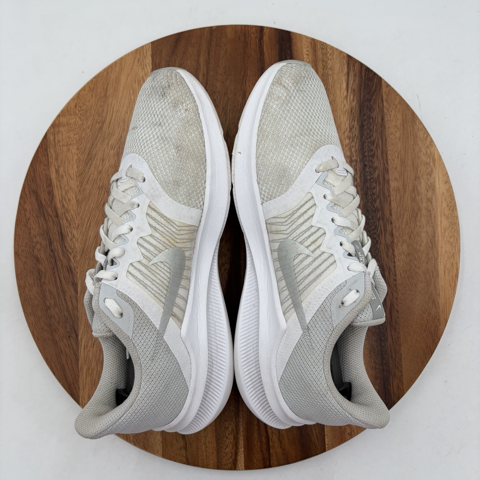 Size 8.5 Nike Womens Downshifter 11 White/silver Running Sneakers Shoes