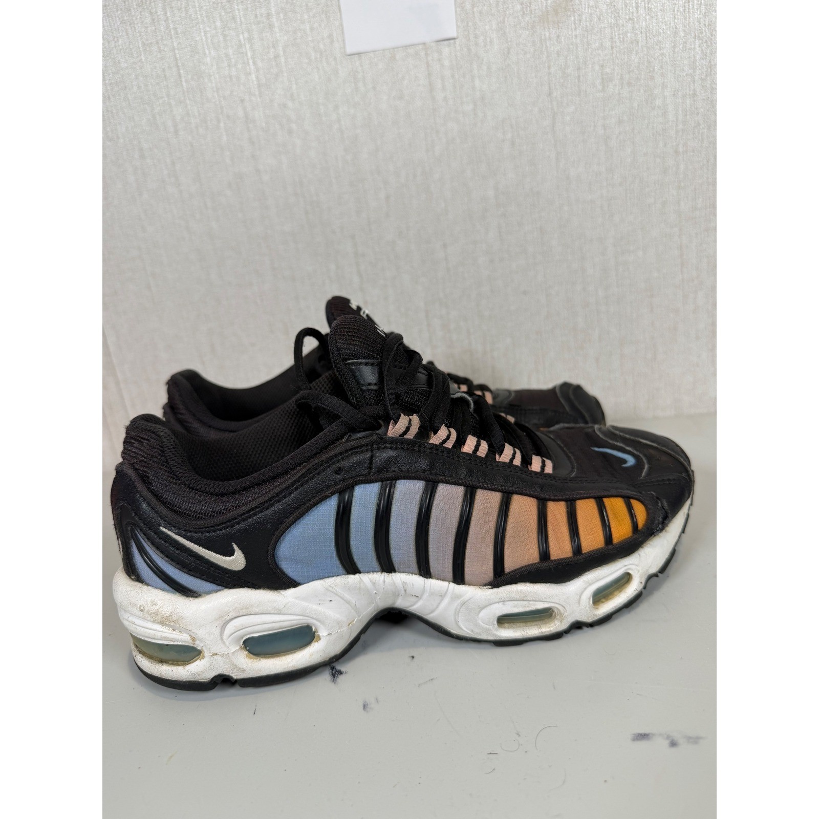 Nike Air Max Tailwind 4 Black Coral Stardust Sneakers Women’s Size 8
