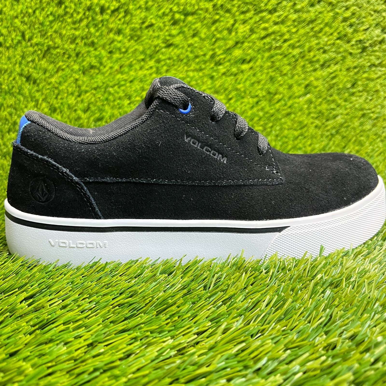 Volcom True Skate Inspired EH Womens Size 8W Black Blue Composite Toe Work Shoes