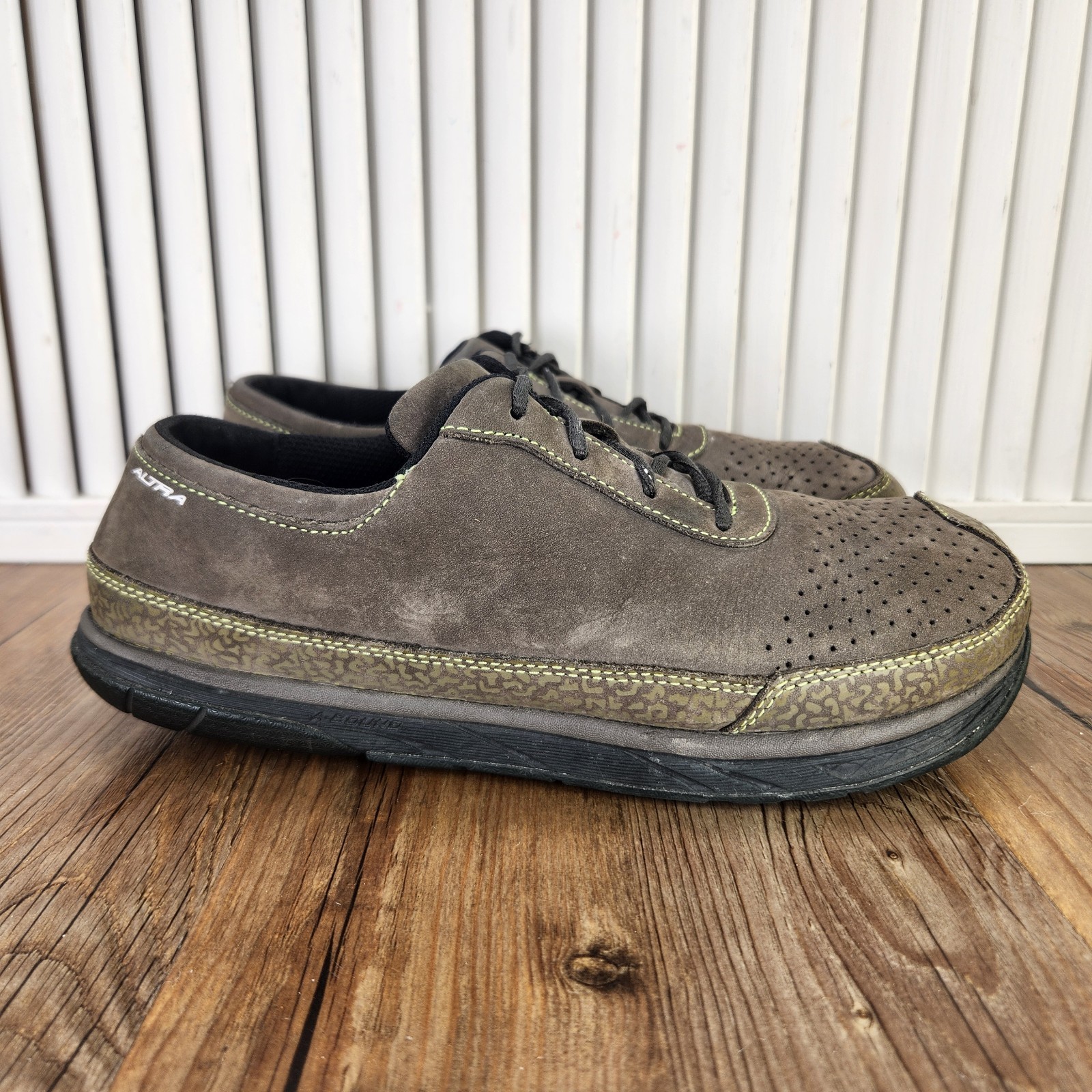 Altra Intuition Everyday Womens Size 9 Nubuck Leather Olive Green Walking Shoes