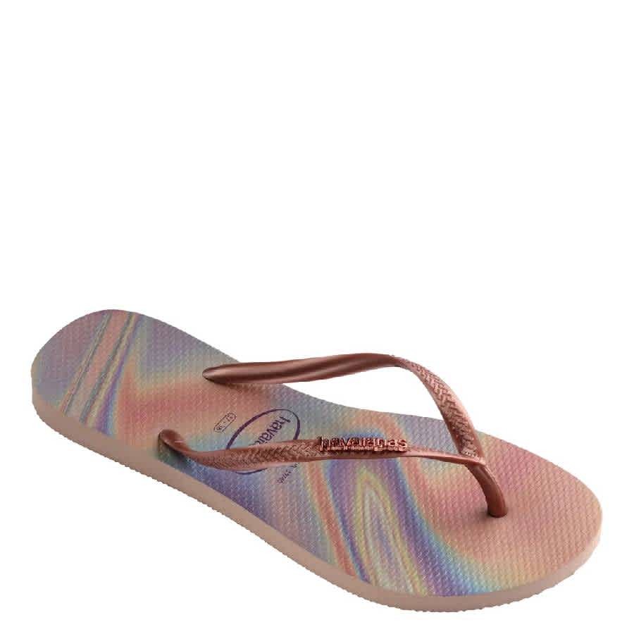 Havaianas Kids Embossed Logo Rubber Flip Flop, Brand Size 33/34 ( Size 3/4Y )